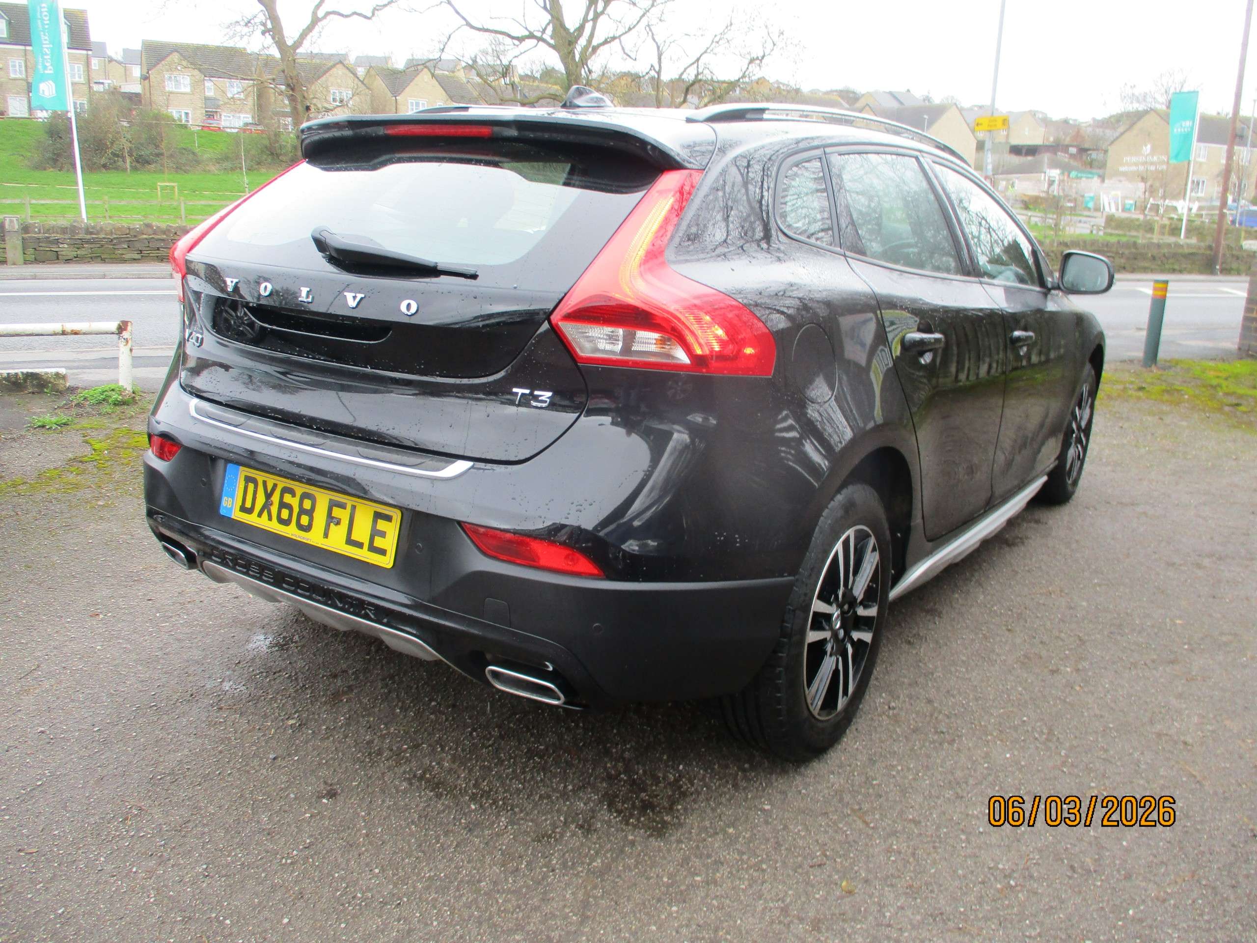 2018 VOLVO V40 CROSS COUNTRY 2018 VOLVO V40 CROSS COUNTRY