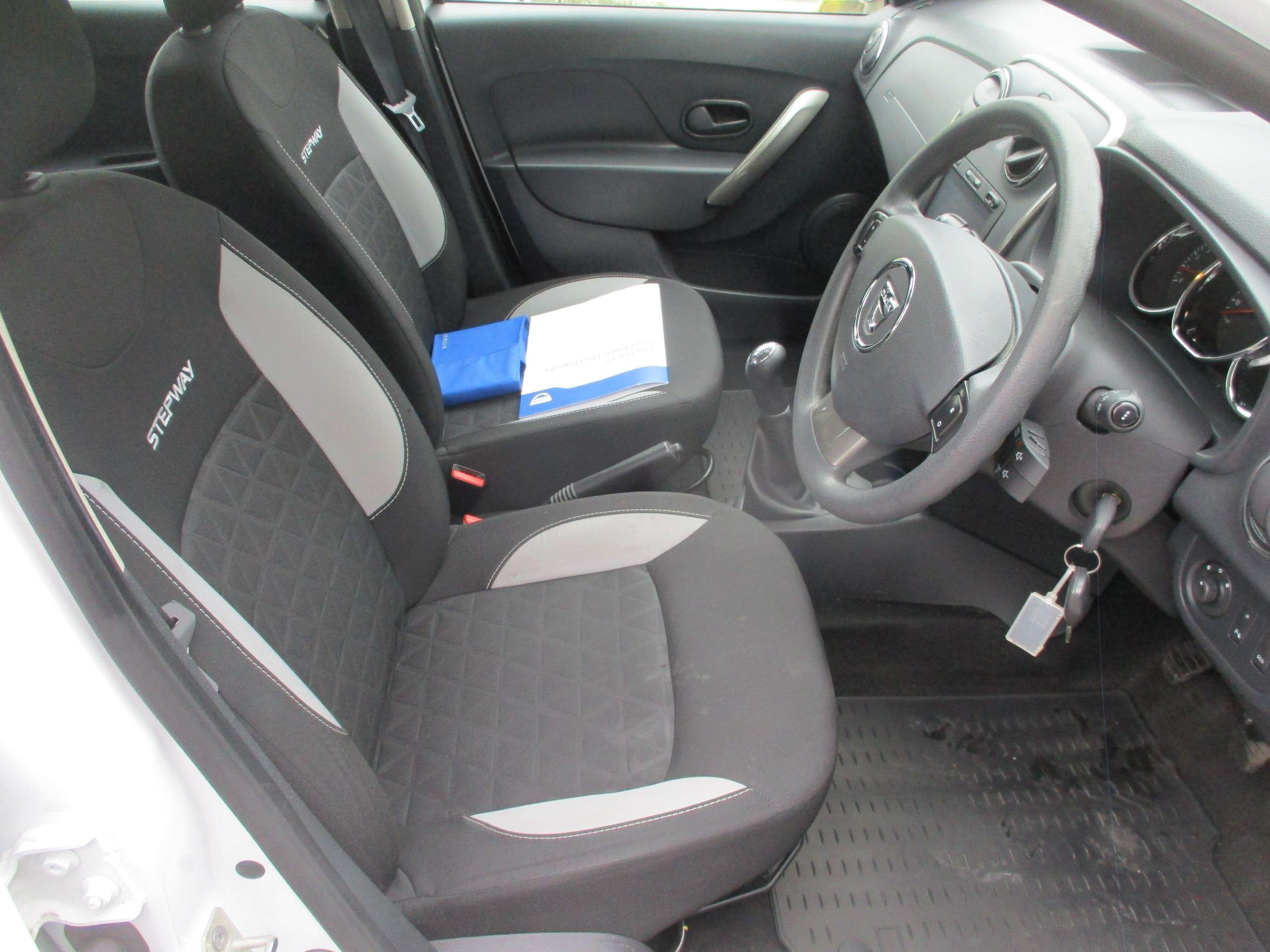 2015 DACIA SANDERO STEPWAY 2015 DACIA SANDERO STEPWAY