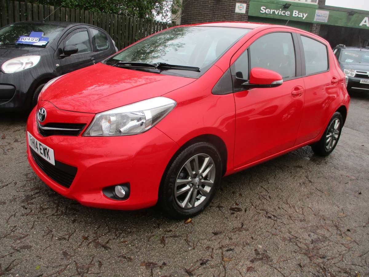 Check out this Toyota Yaris 2014 Petrol Manual