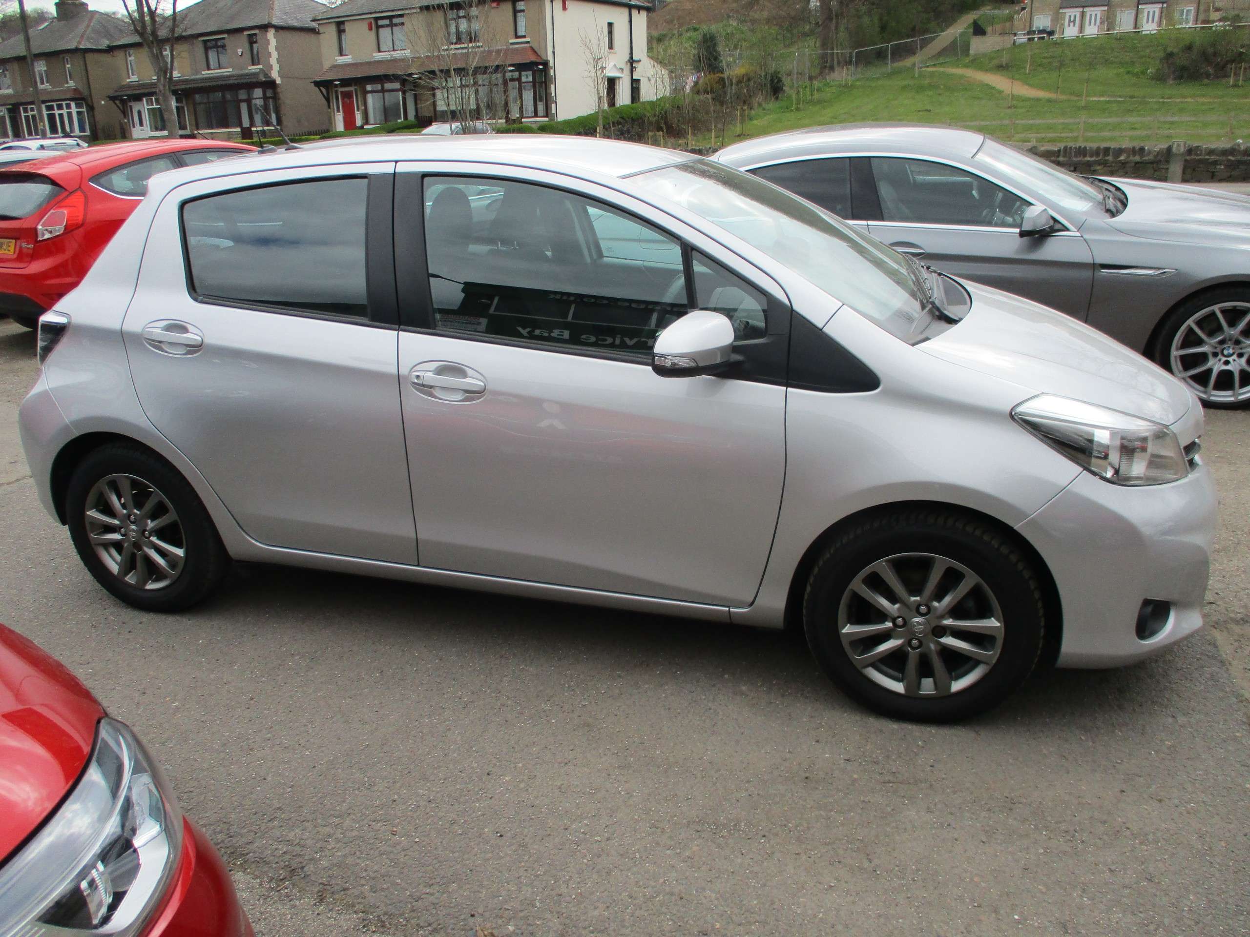 2014 TOYOTA YARIS 2014 TOYOTA YARIS