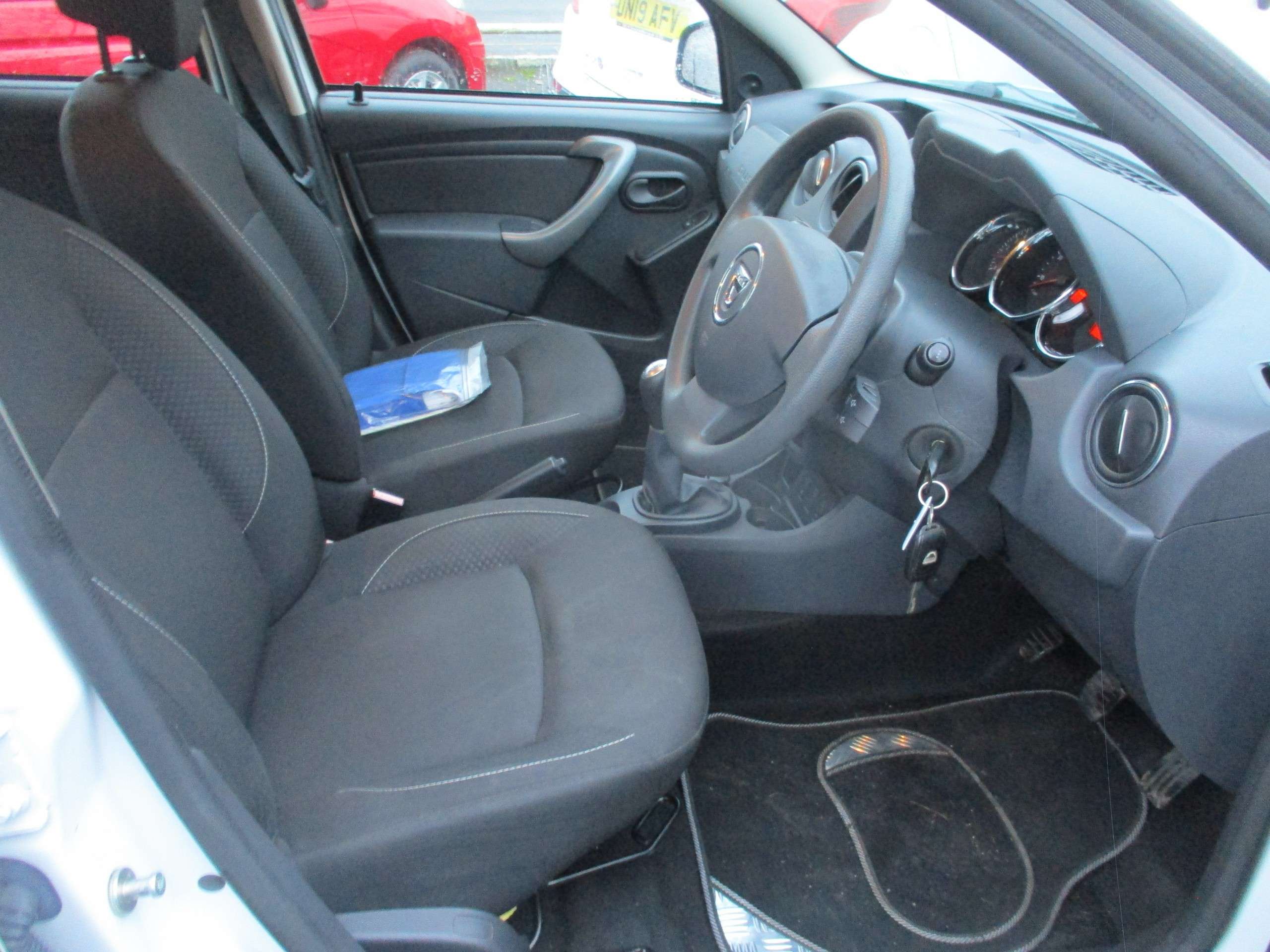 2017 DACIA DUSTER 2017 DACIA DUSTER