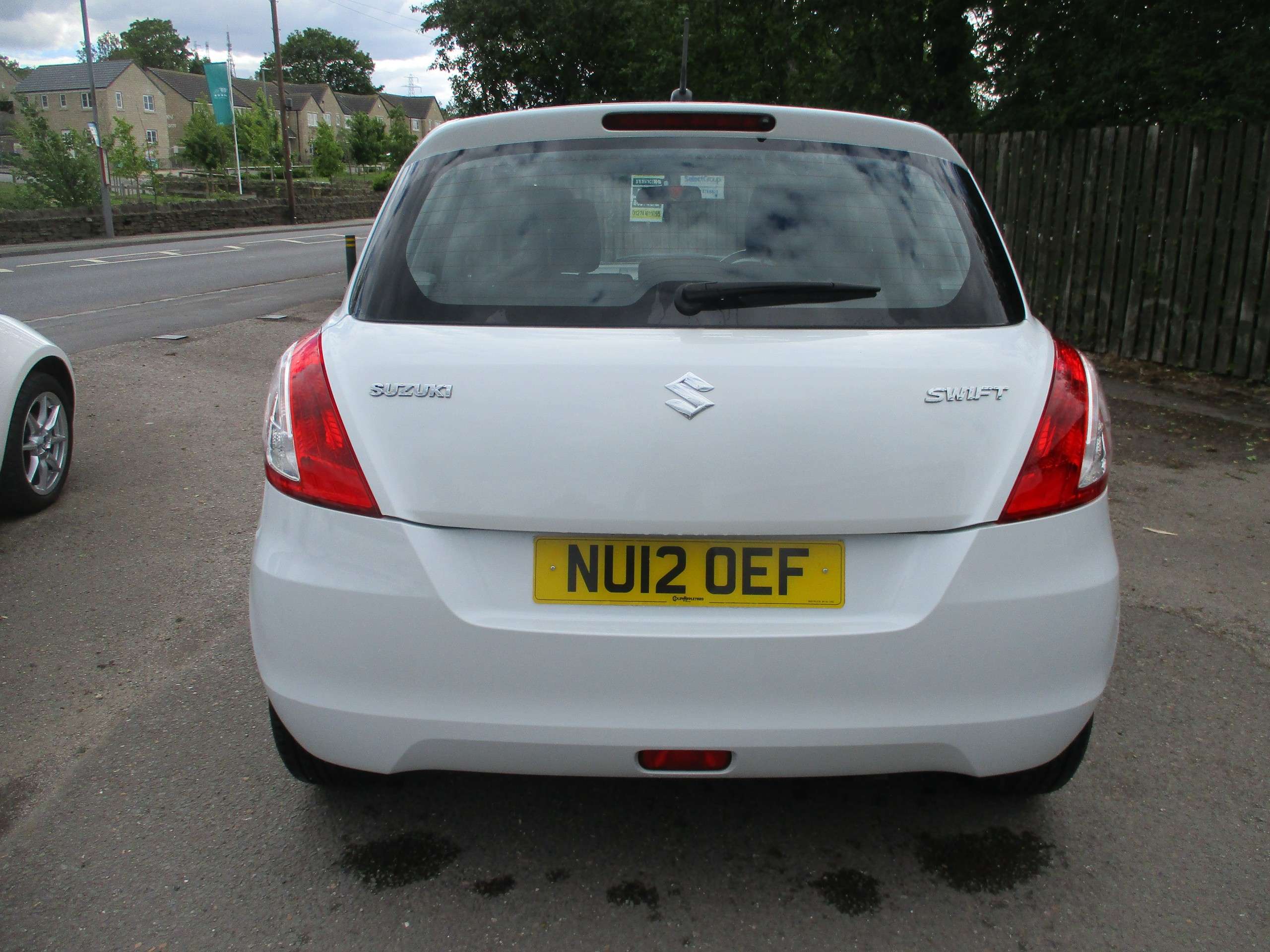 2012 SUZUKI SWIFT 2012 SUZUKI SWIFT