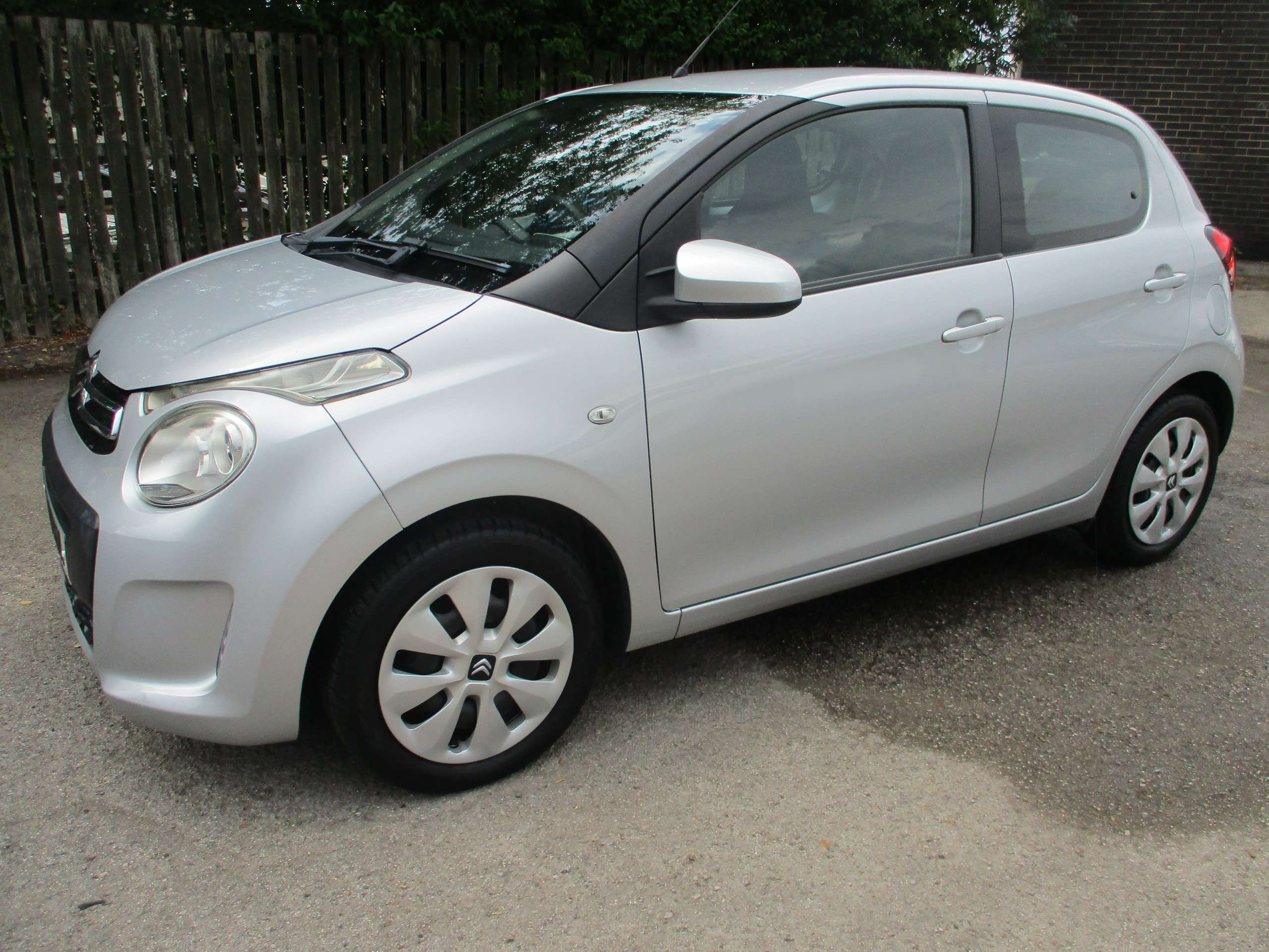 A 2018 CITROEN C1 1.2 PureTech Feel Hatchback 5dr Petrol Manual Euro 6 (82 ps) A 2018 CITROEN C1 1.2 PureTech Feel Hatchback 5dr Petrol Manual Euro 6 (82 ps)