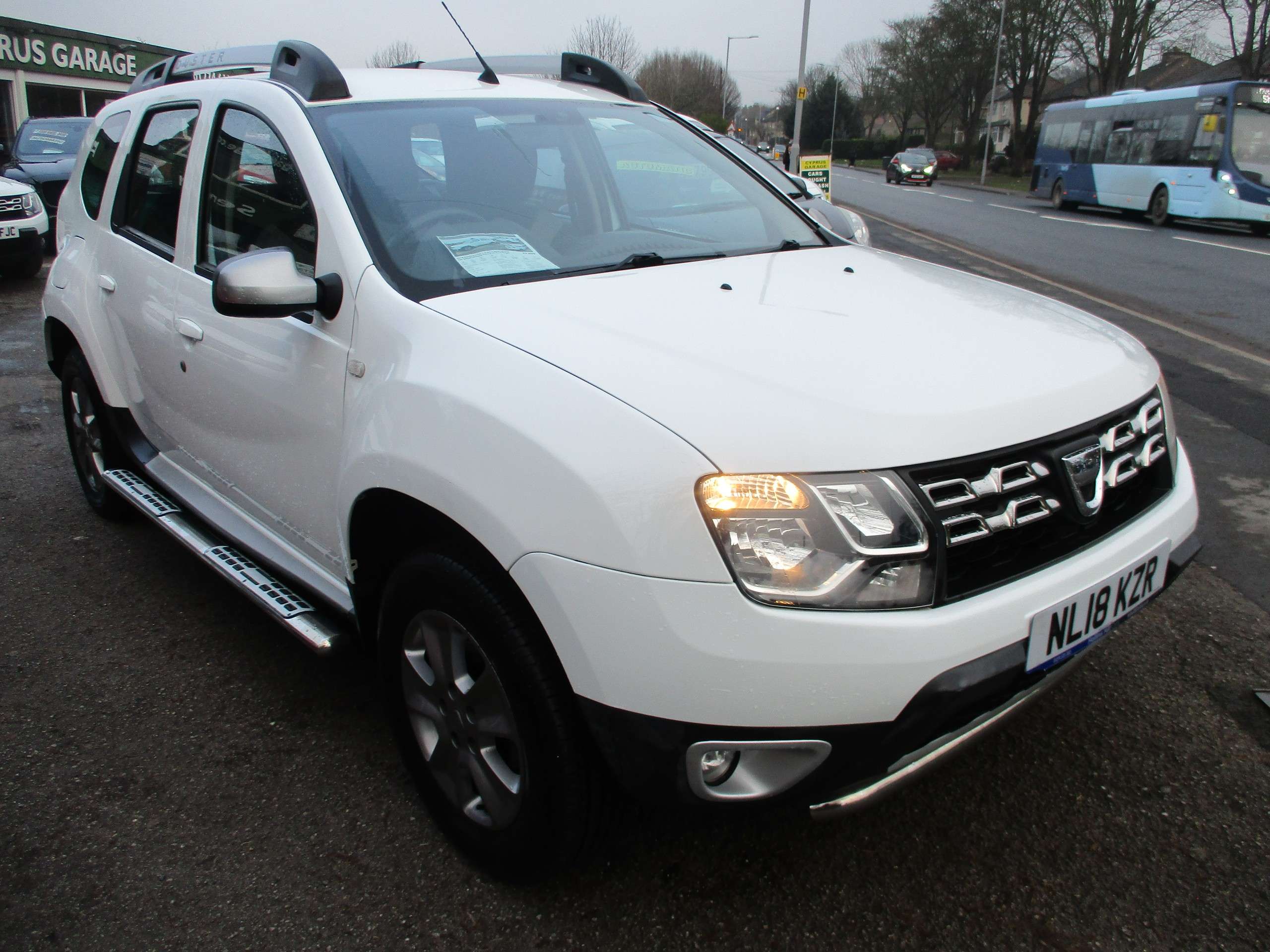 A 2018 DACIA DUSTER 1.5 dCi Laureate SUV 5dr Diesel Manual Euro 6 (s/s) (110 ps) A 2018 DACIA DUSTER 1.5 dCi Laureate SUV 5dr Diesel Manual Euro 6 (s/s) (110 ps)