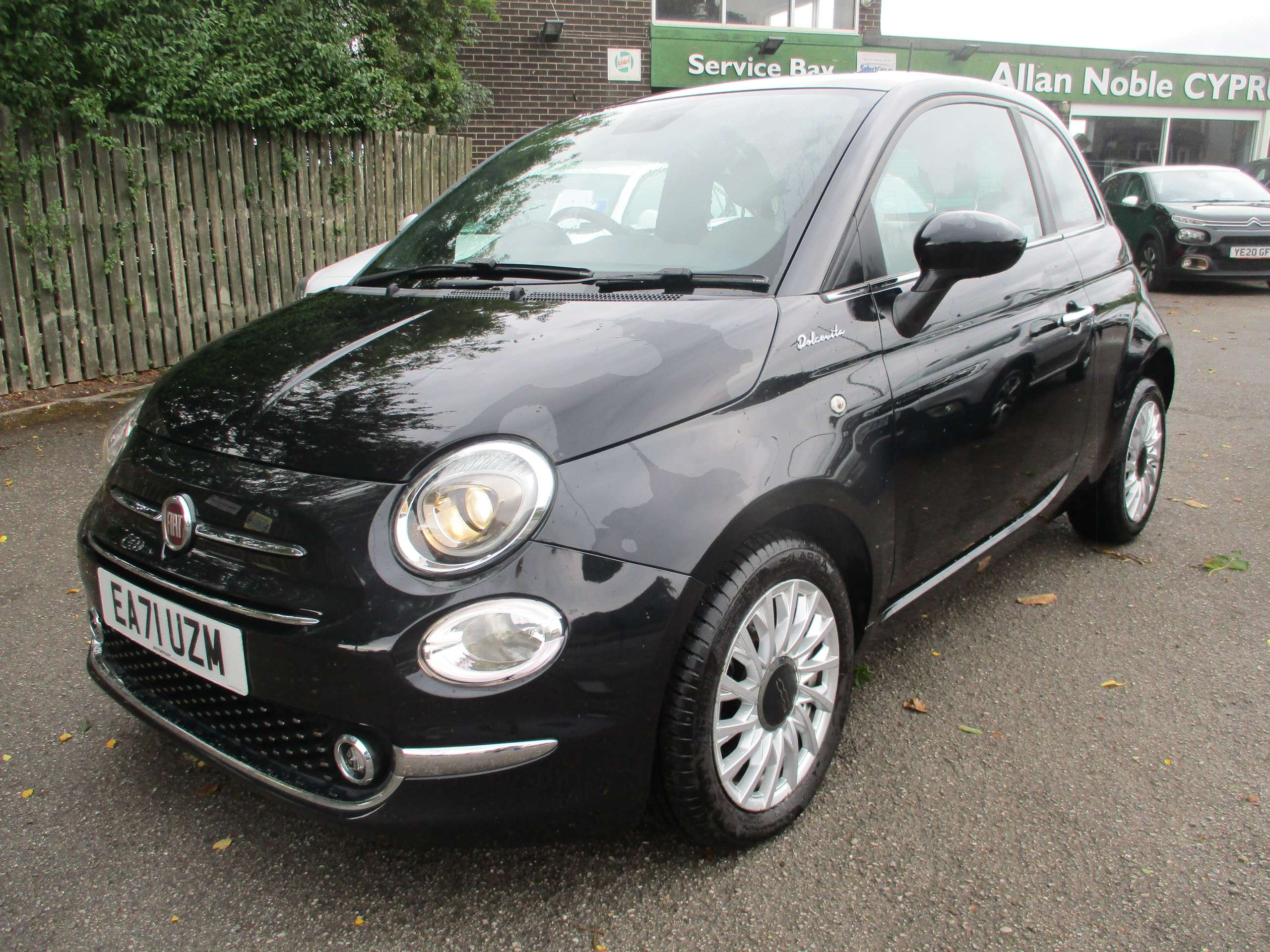 2021 FIAT 500 2021 FIAT 500