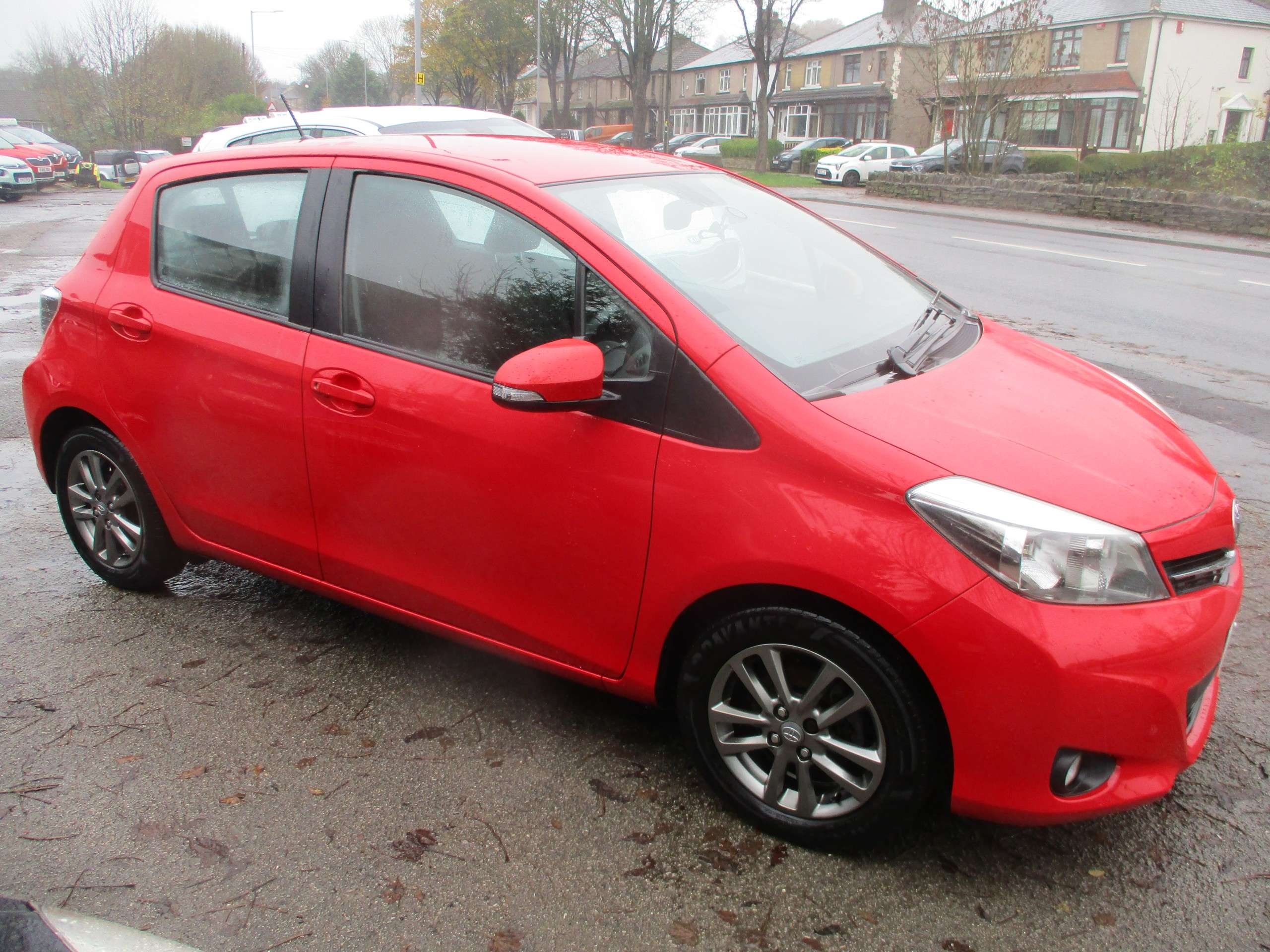 2014 TOYOTA YARIS 2014 TOYOTA YARIS