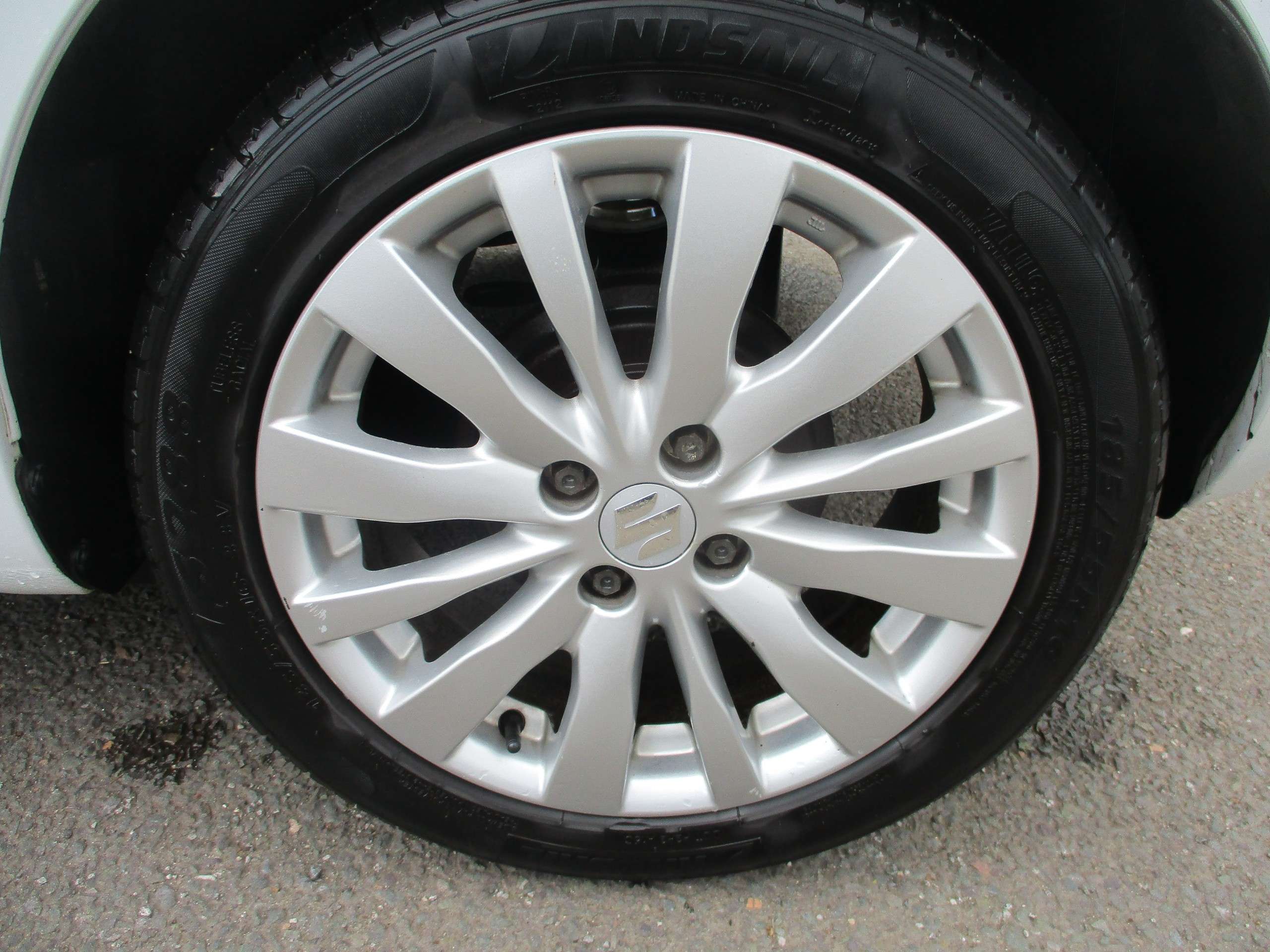2012 SUZUKI SWIFT 2012 SUZUKI SWIFT