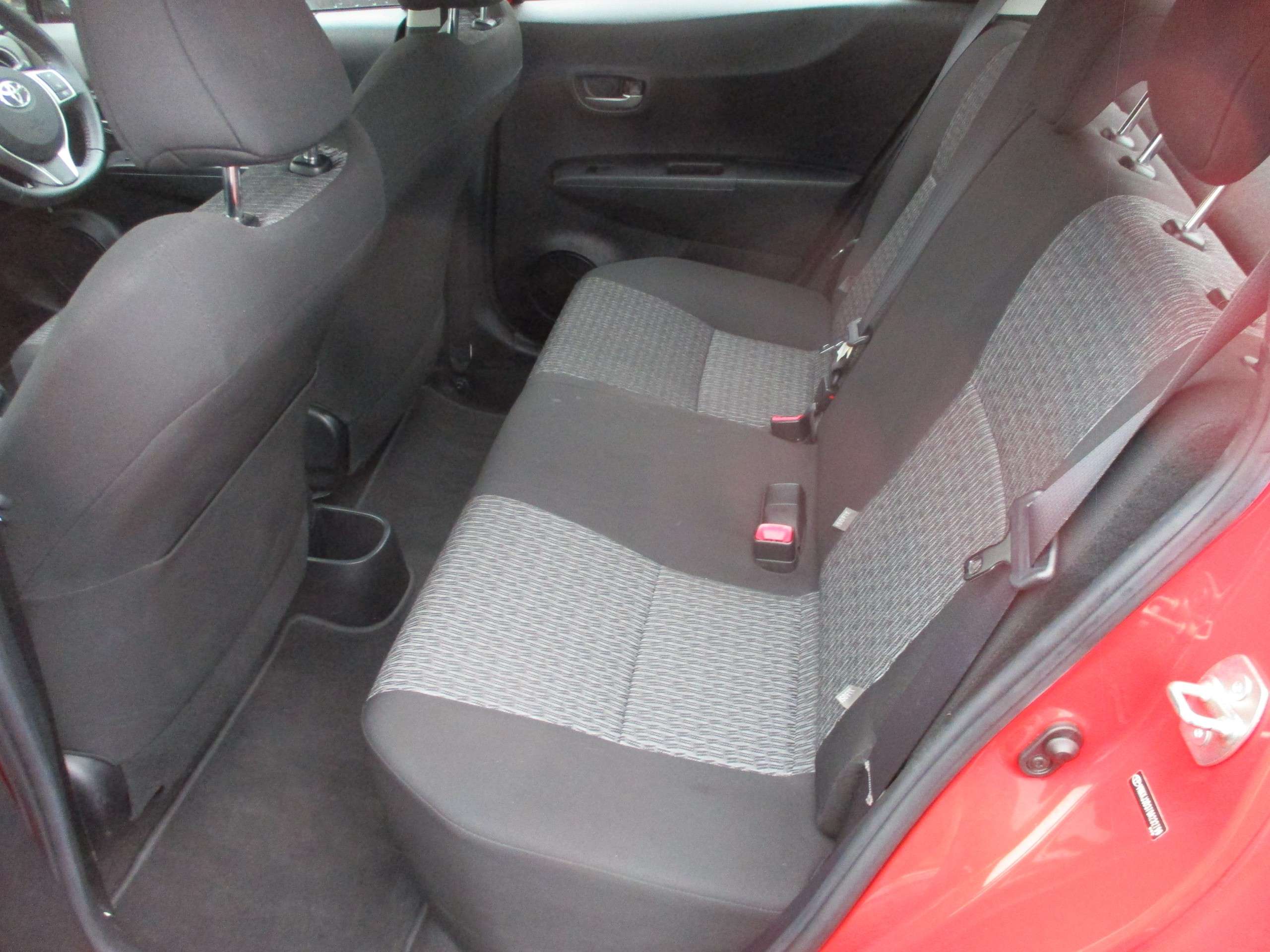 2014 TOYOTA YARIS 2014 TOYOTA YARIS