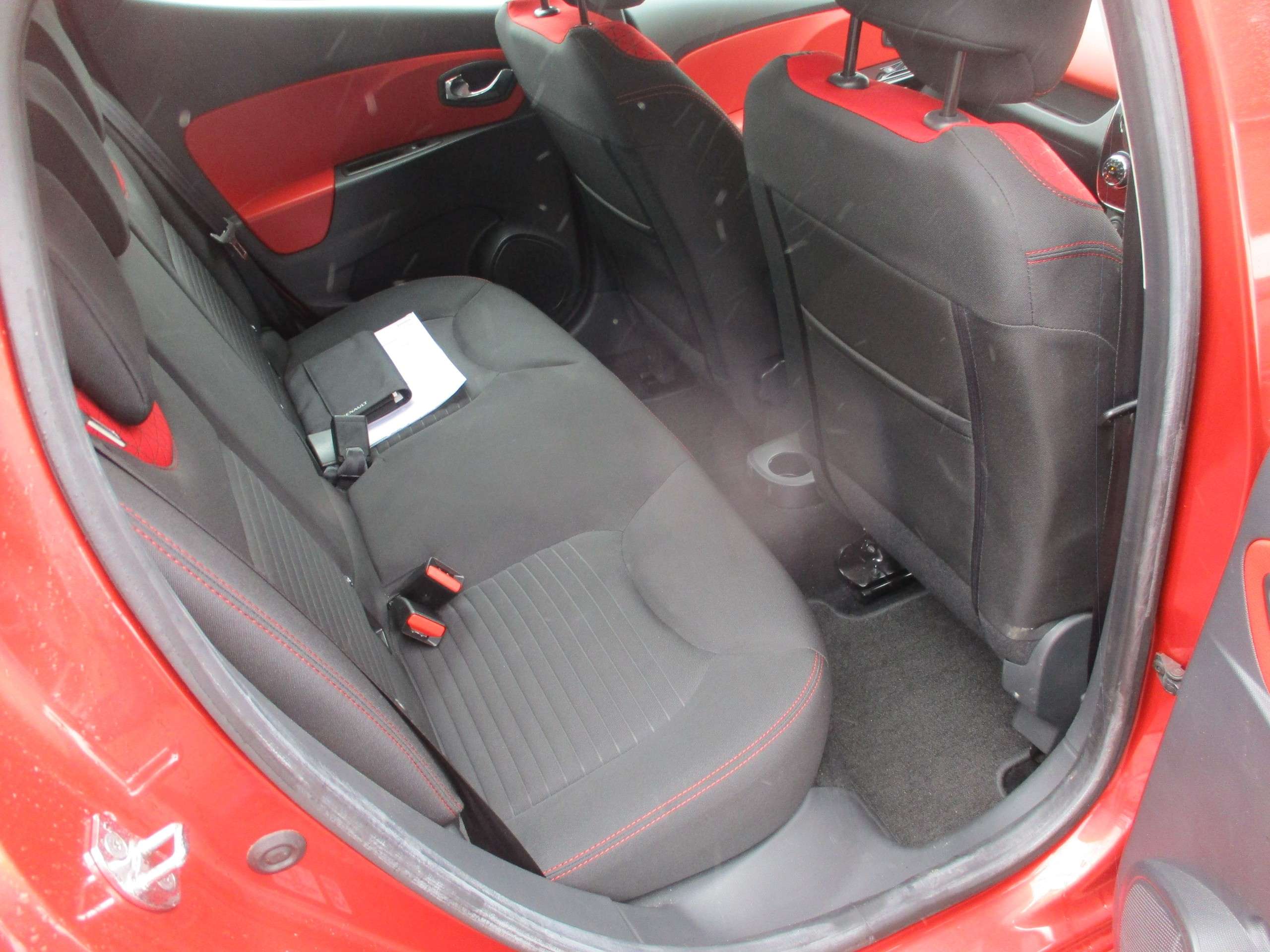 2013 RENAULT CLIO 2013 RENAULT CLIO