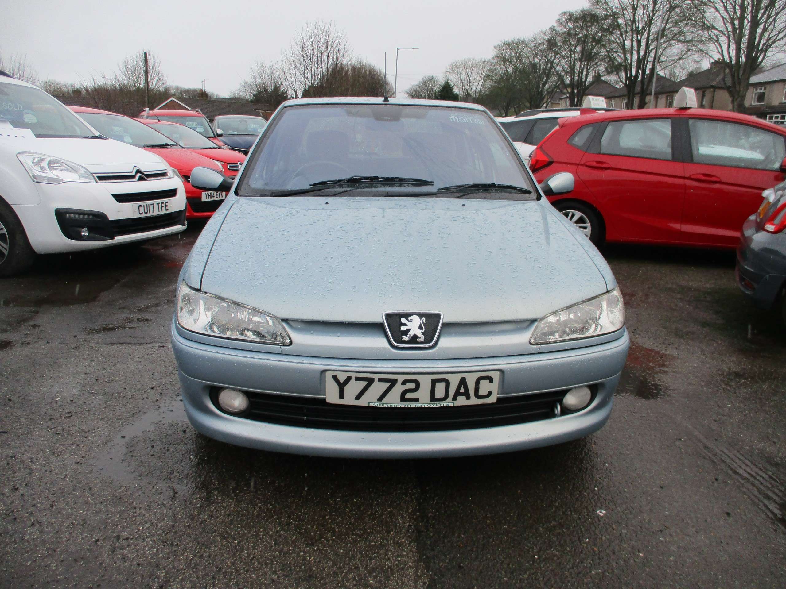 A 2001 PEUGEOT 306 1.9D LX Hatchback 5dr Diesel Manual (sunroof) (164 g/km, 70 bhp) A 2001 PEUGEOT 306 1.9D LX Hatchback 5dr Diesel Manual (sunroof) (164 g/km, 70 bhp)