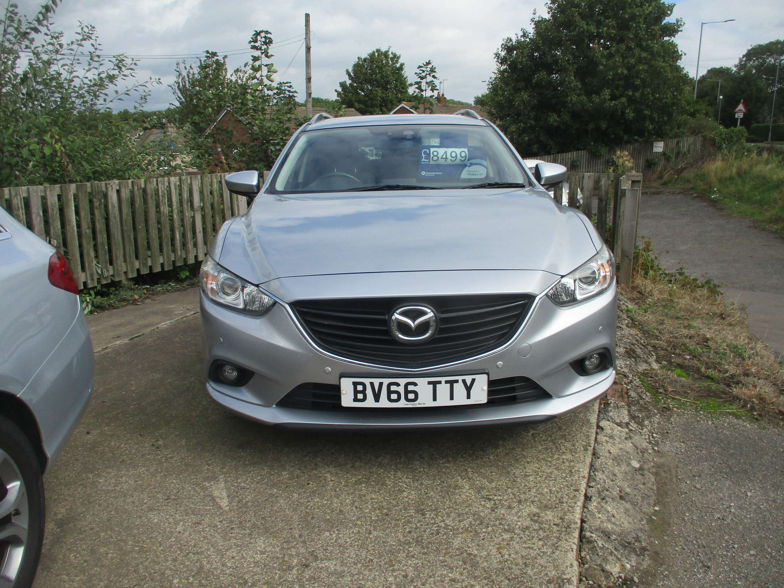A 2016 MAZDA 6 2.2 SKYACTIV-D SE-L Nav Tourer 5dr Diesel Manual Euro 6 (s/s) (150 ps) A 2016 MAZDA 6 2.2 SKYACTIV-D SE-L Nav Tourer 5dr Diesel Manual Euro 6 (s/s) (150 ps)