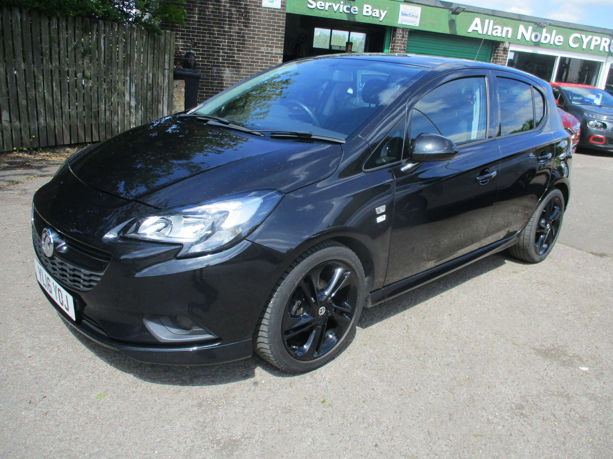 A 2016 VAUXHALL CORSA 1.4i ecoFLEX Limited Edition Hatchback 5dr Petrol Manual Euro 6 (90 ps) A 2016 VAUXHALL CORSA 1.4i ecoFLEX Limited Edition Hatchback 5dr Petrol Manual Euro 6 (90 ps)