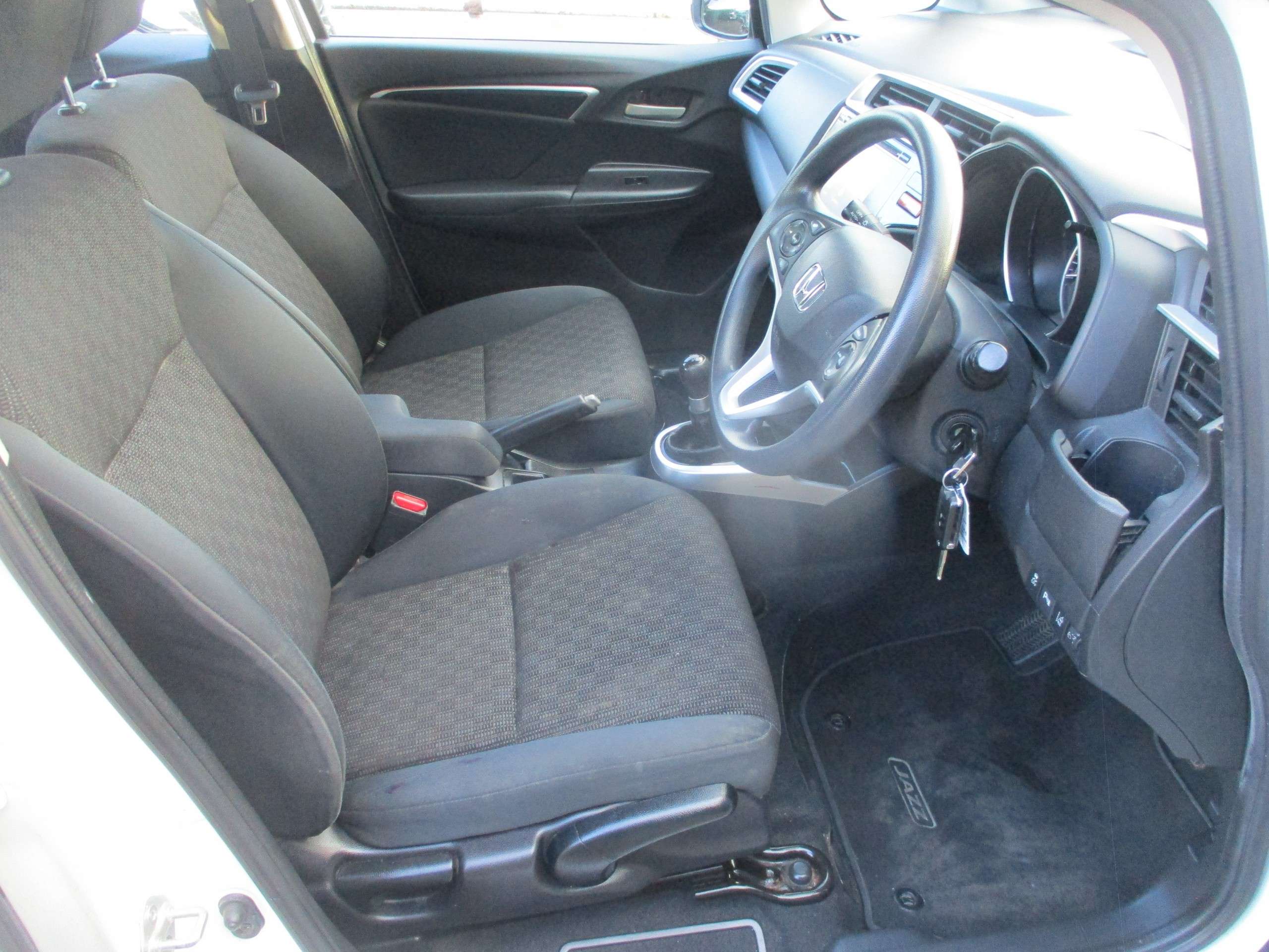 2016 HONDA JAZZ 2016 HONDA JAZZ
