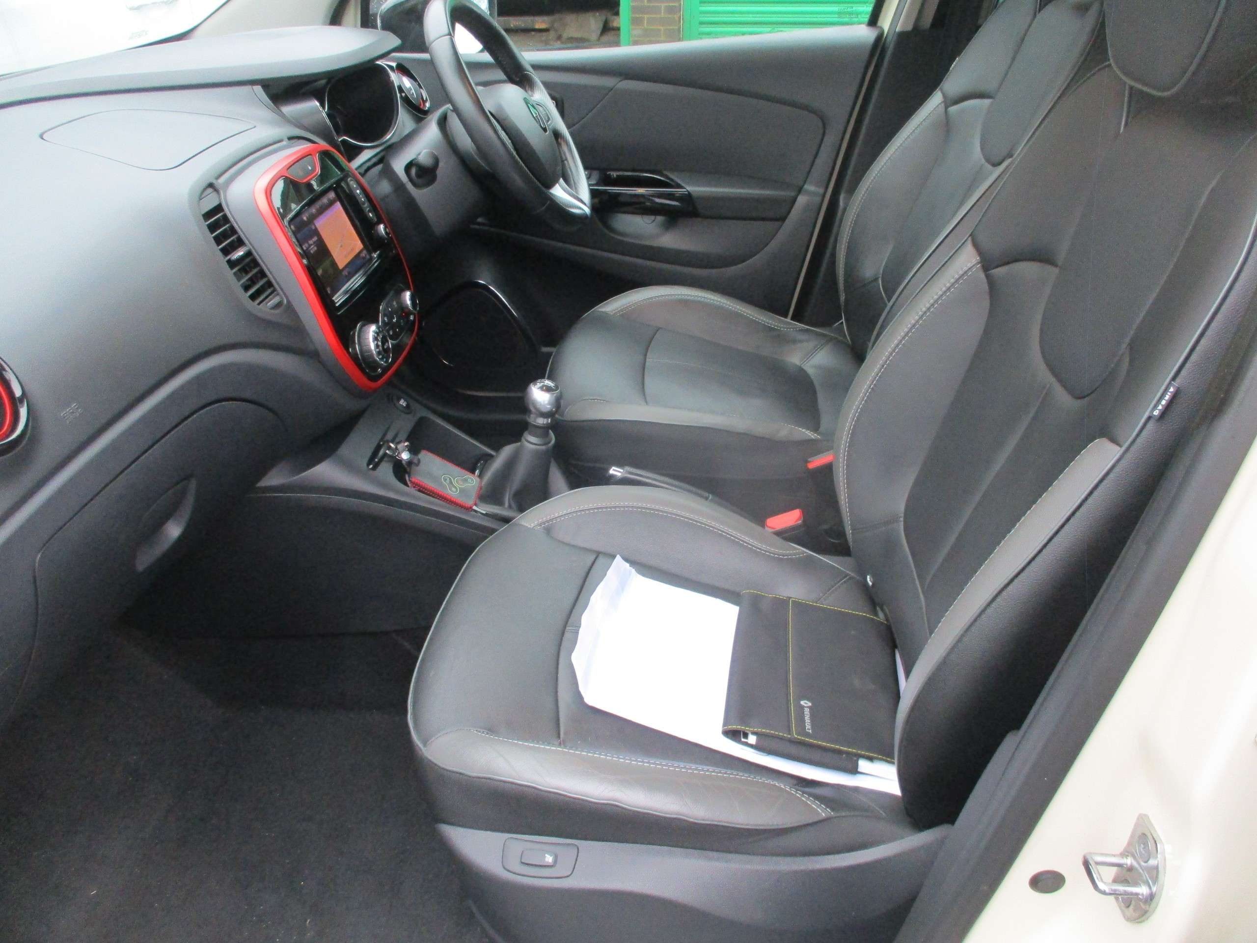 2016 RENAULT CAPTUR 2016 RENAULT CAPTUR