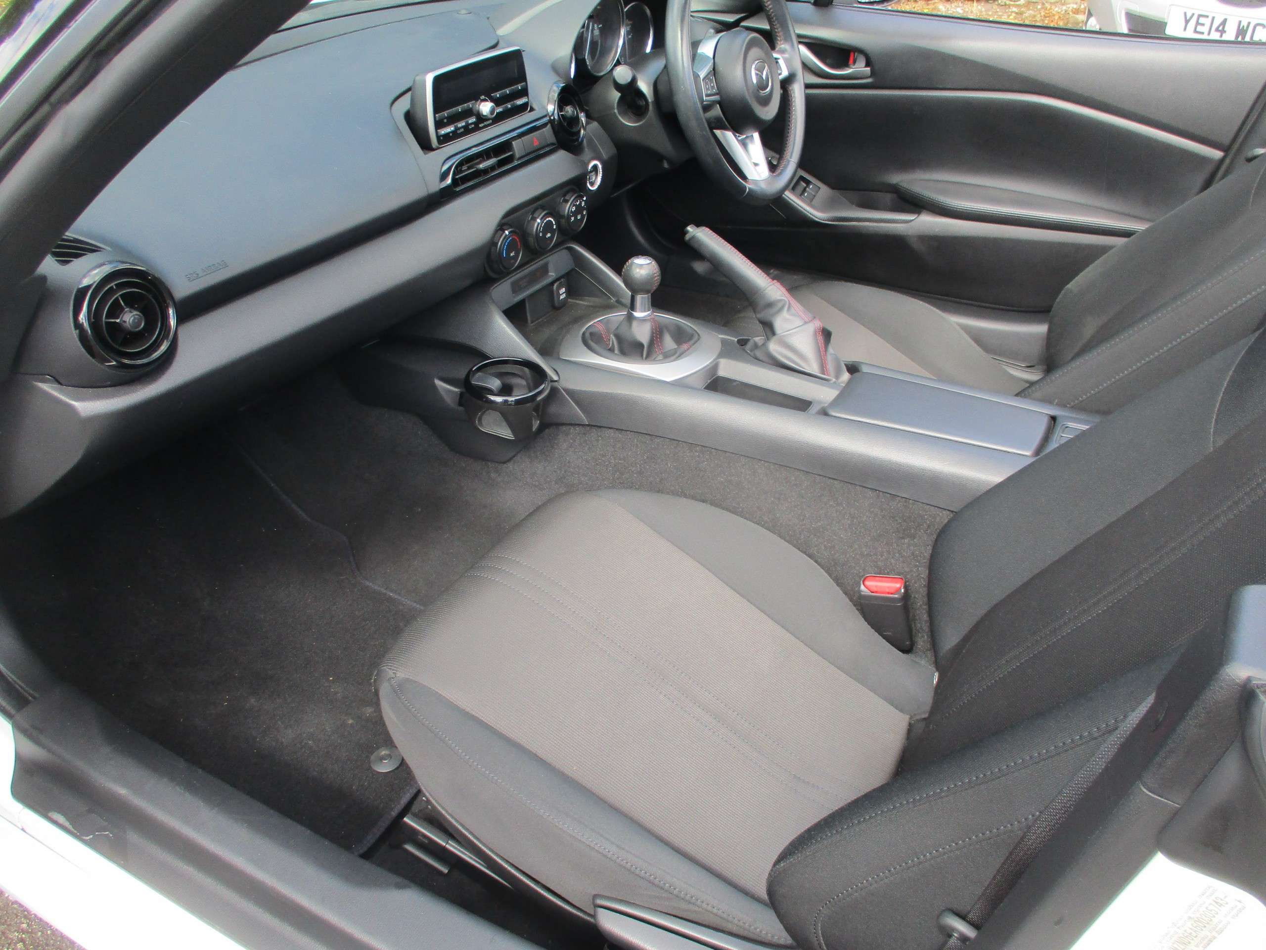 2018 MAZDA MX-5 2018 MAZDA MX-5