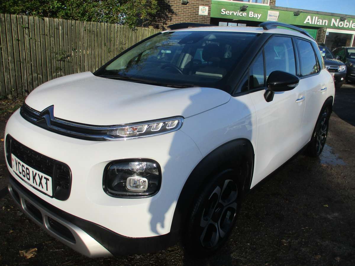 Check out this Citroen C3 Aircross 2018 Petrol Manual