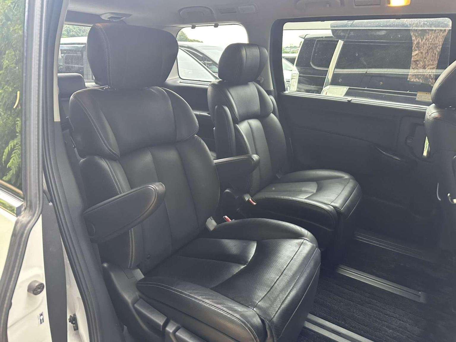 2013 NISSAN ELGRAND 2013 NISSAN ELGRAND