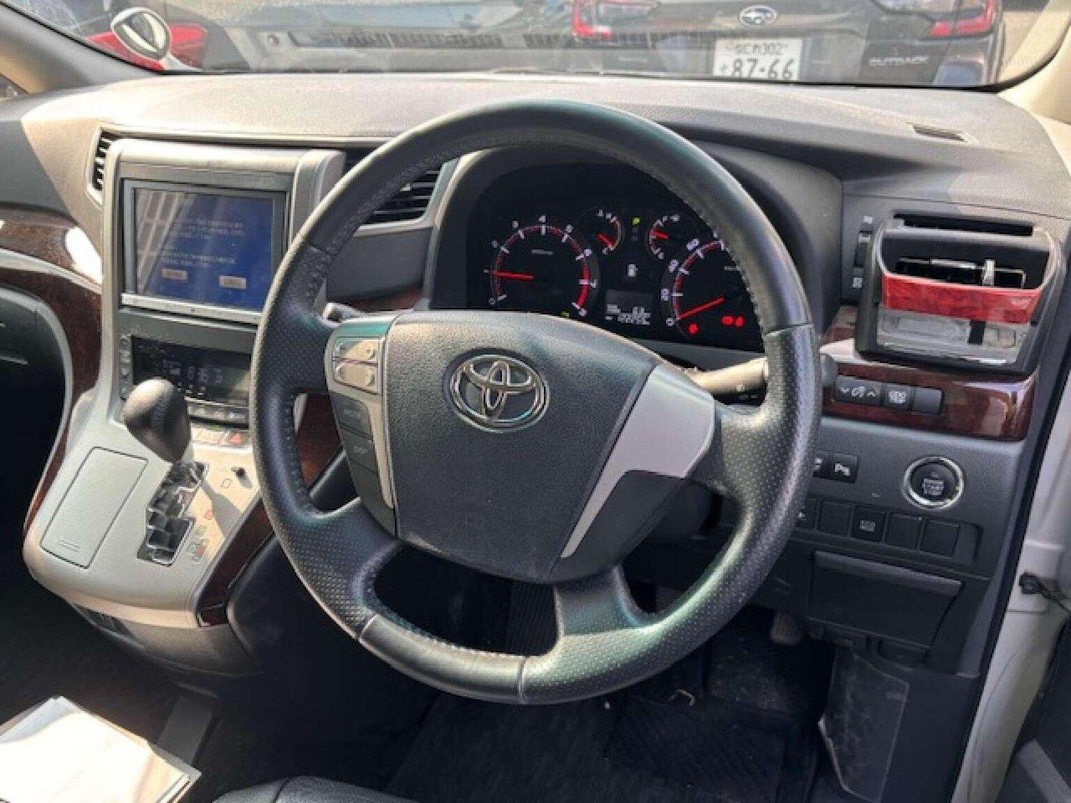 2013 TOYOTA VELLFIRE 2013 TOYOTA VELLFIRE