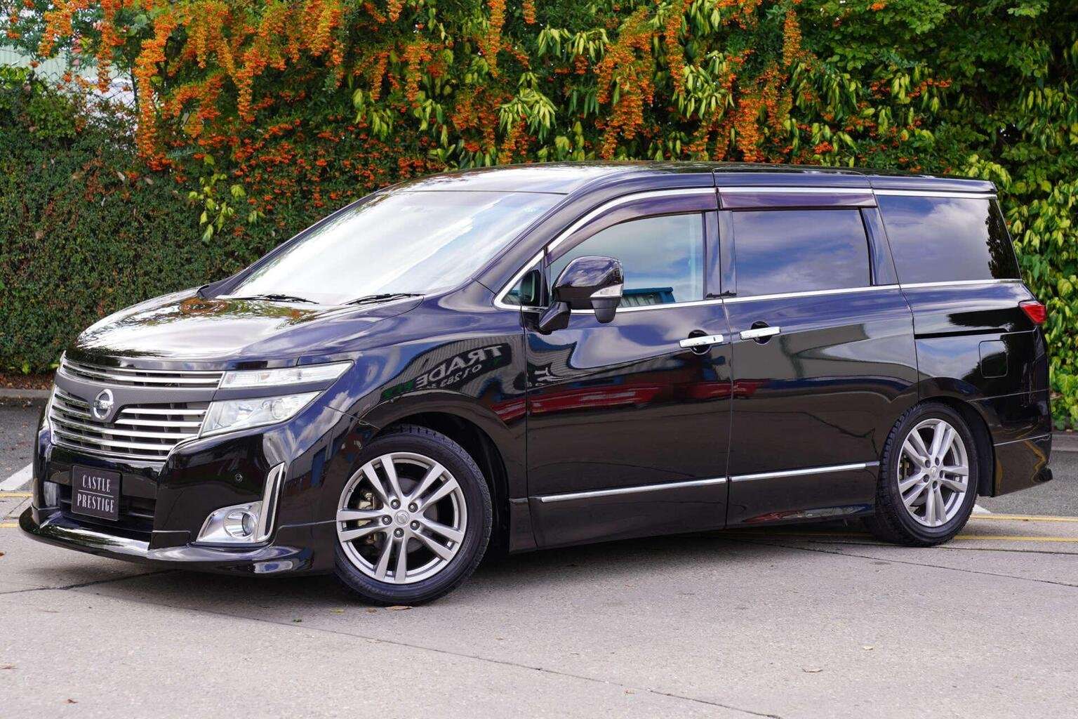 2011 NISSAN ELGRAND 2011 NISSAN ELGRAND