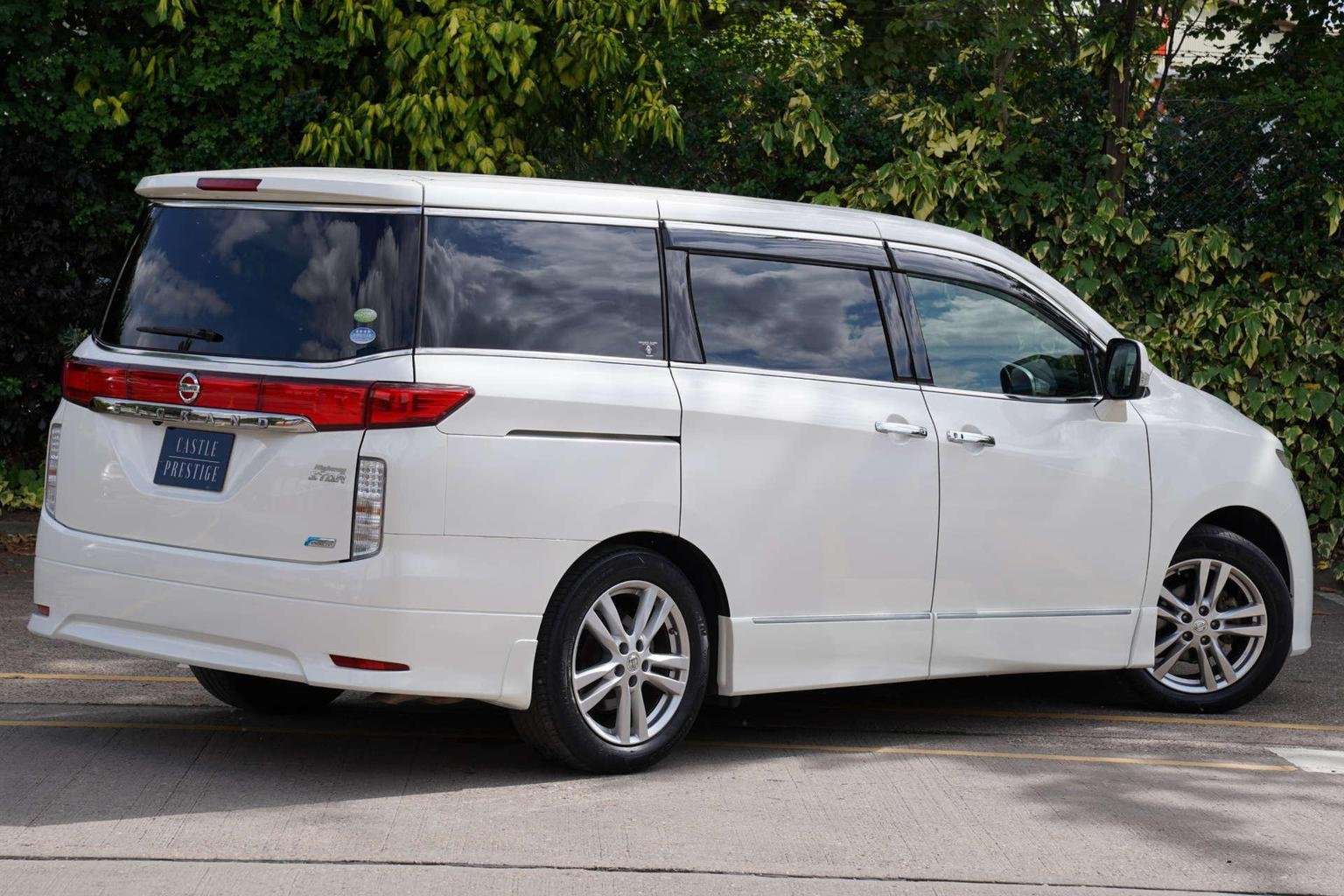 2013 NISSAN ELGRAND 2013 NISSAN ELGRAND