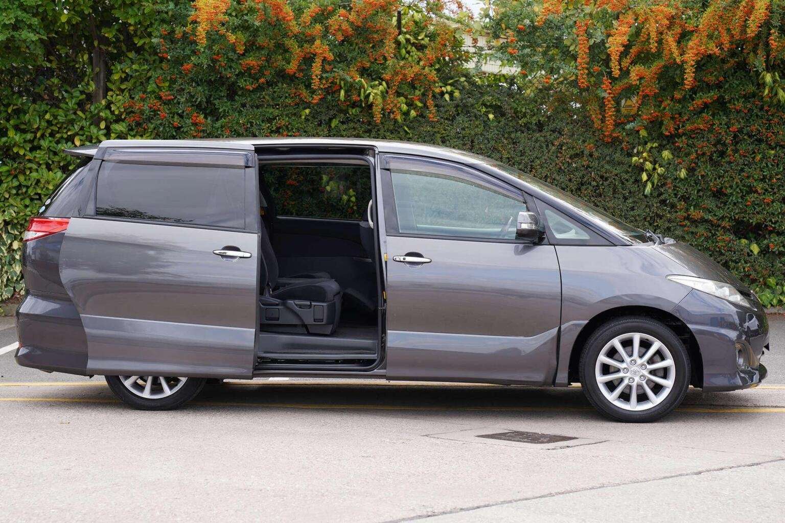 2011 TOYOTA ESTIMA 2011 TOYOTA ESTIMA