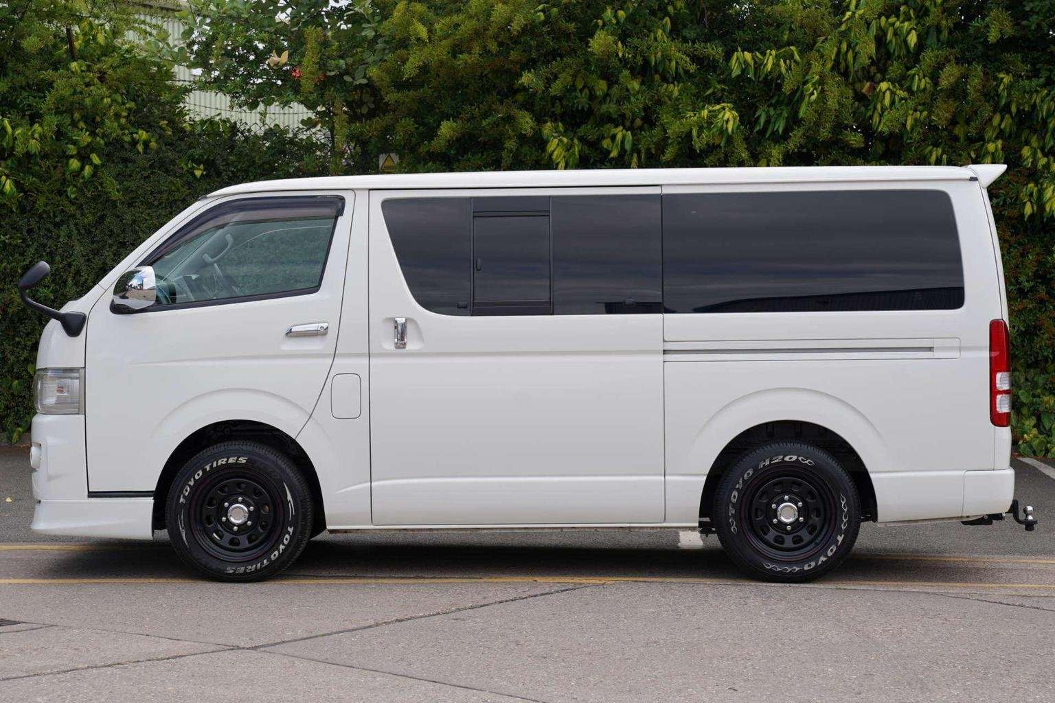 2010 TOYOTA HIACE 2010 TOYOTA HIACE