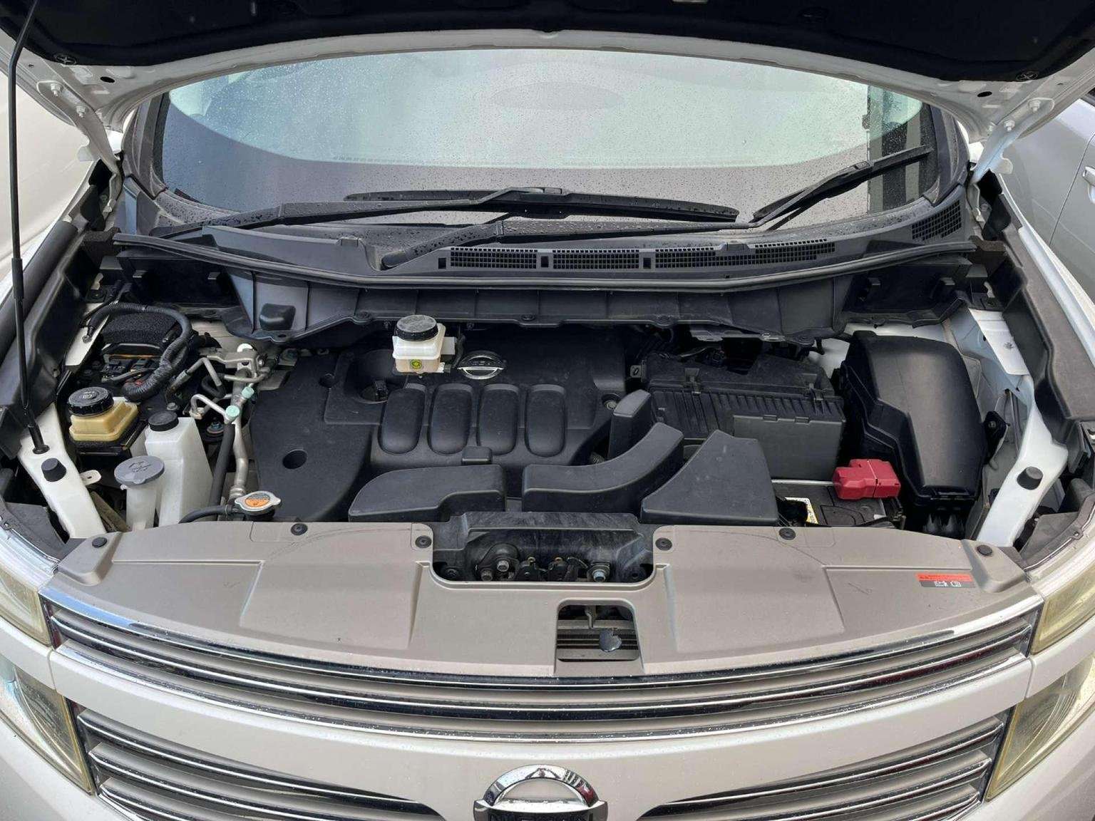 2012 NISSAN ELGRAND 2012 NISSAN ELGRAND