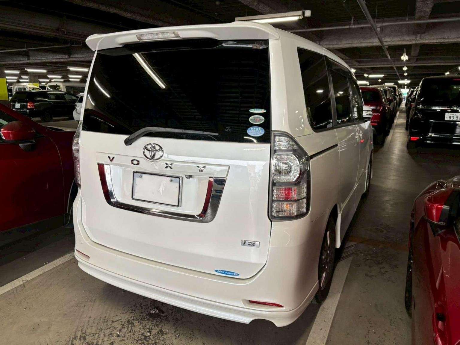 2010 TOYOTA VOXY 2010 TOYOTA VOXY