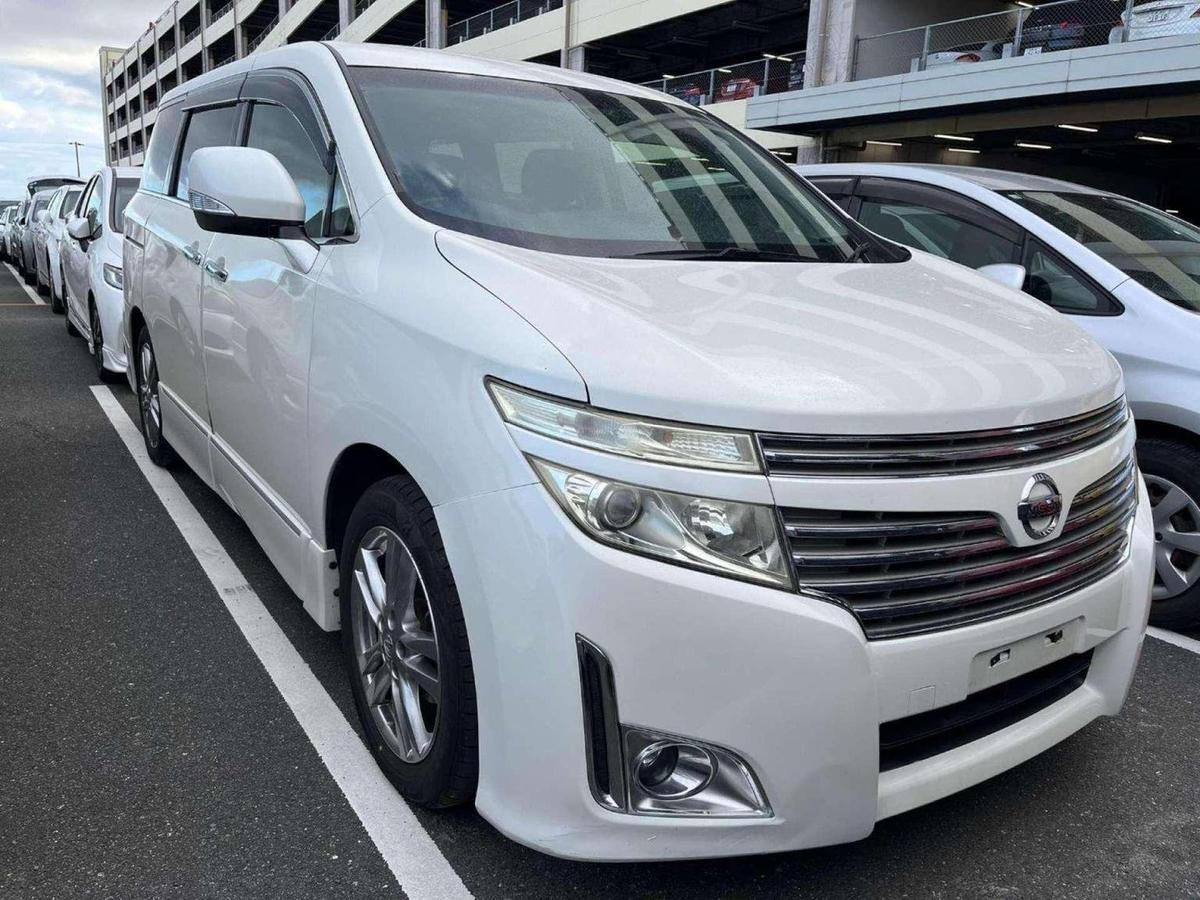 Check out this Nissan Elgrand 2012 Petrol Automatic