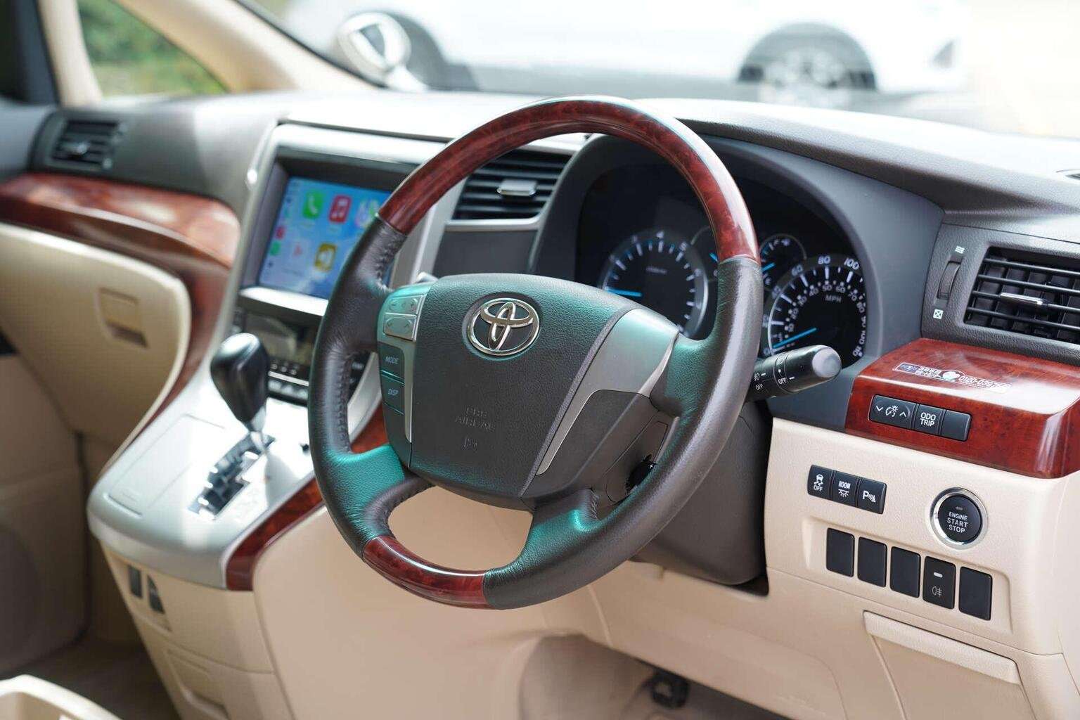 2010 TOYOTA ALPHARD 2010 TOYOTA ALPHARD