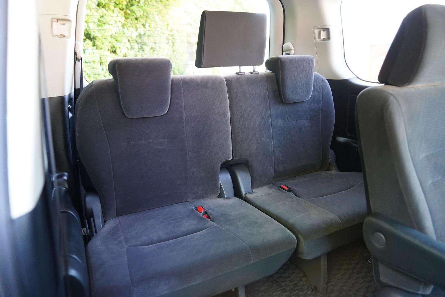 2012 TOYOTA NOAH 2012 TOYOTA NOAH