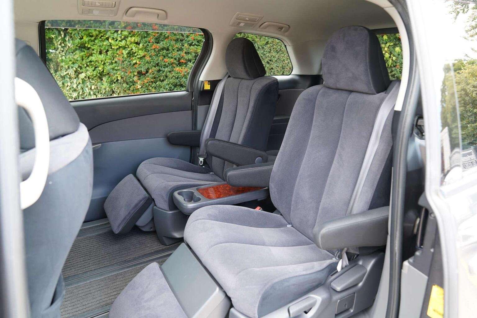 2011 TOYOTA ESTIMA 2011 TOYOTA ESTIMA