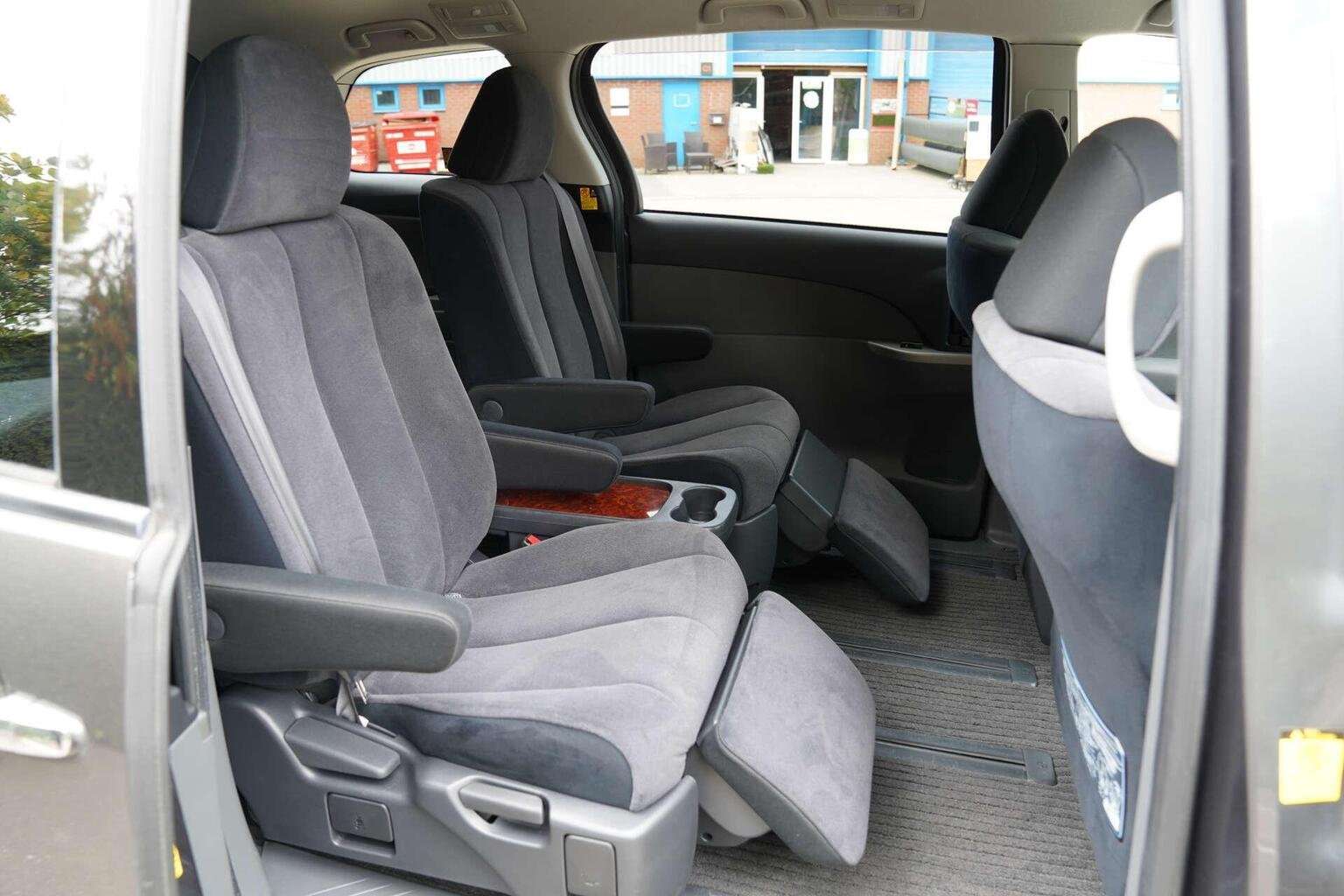 2011 TOYOTA ESTIMA 2011 TOYOTA ESTIMA