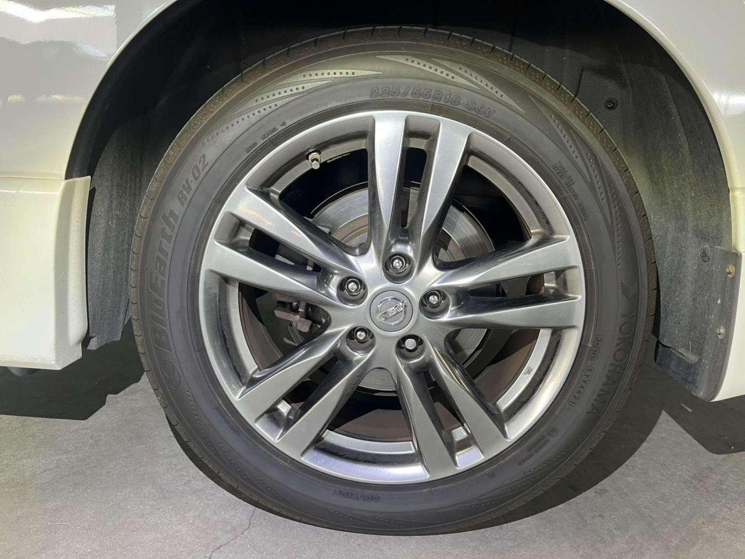 2012 NISSAN ELGRAND 2012 NISSAN ELGRAND