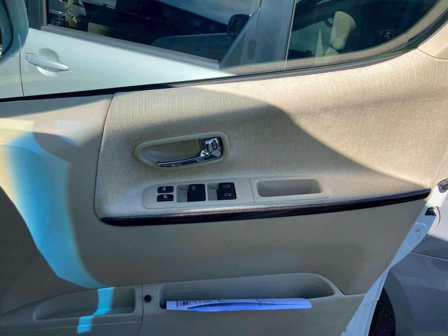 2006 NISSAN ELGRAND 2006 NISSAN ELGRAND