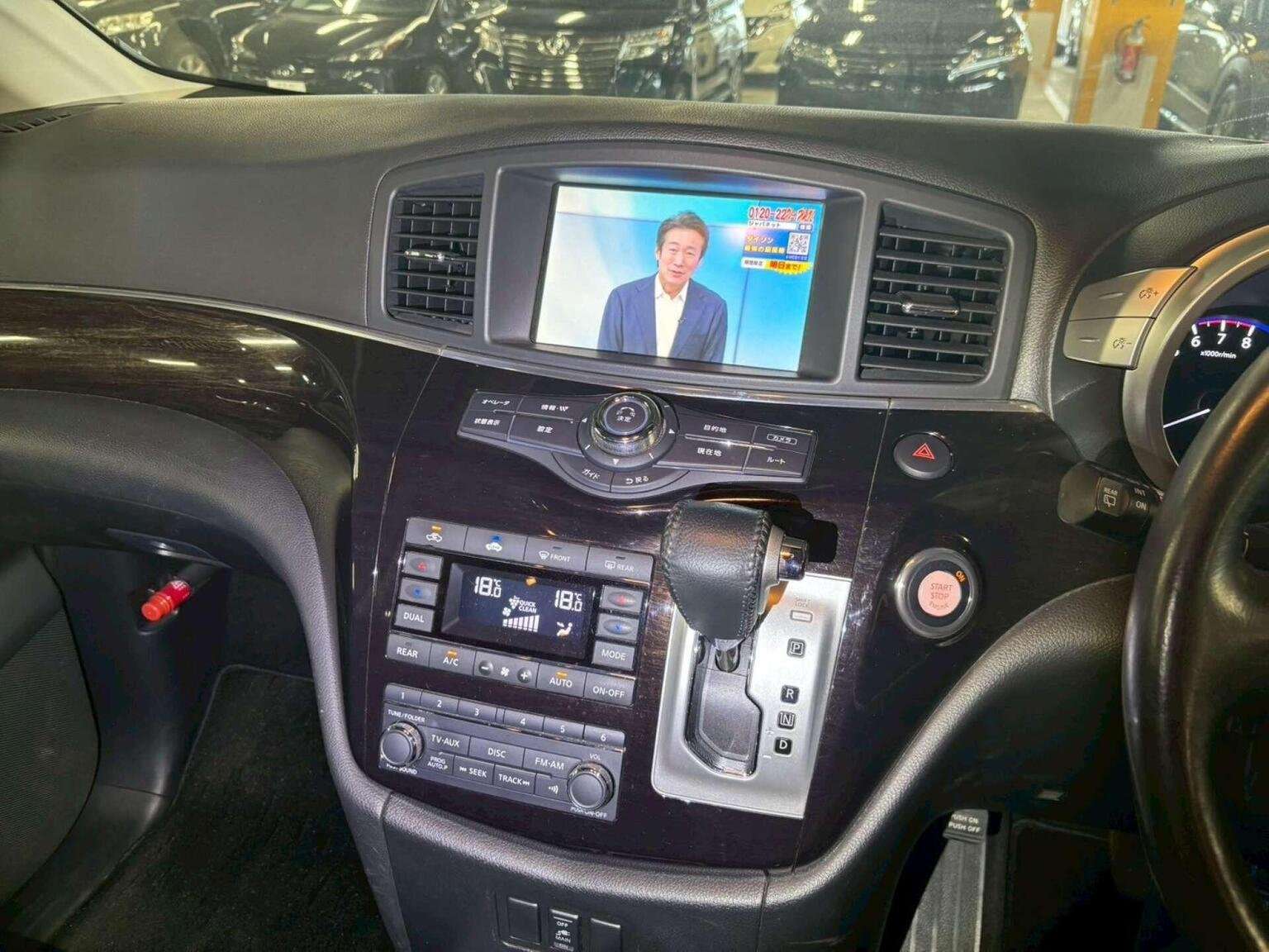 2012 NISSAN ELGRAND 2012 NISSAN ELGRAND