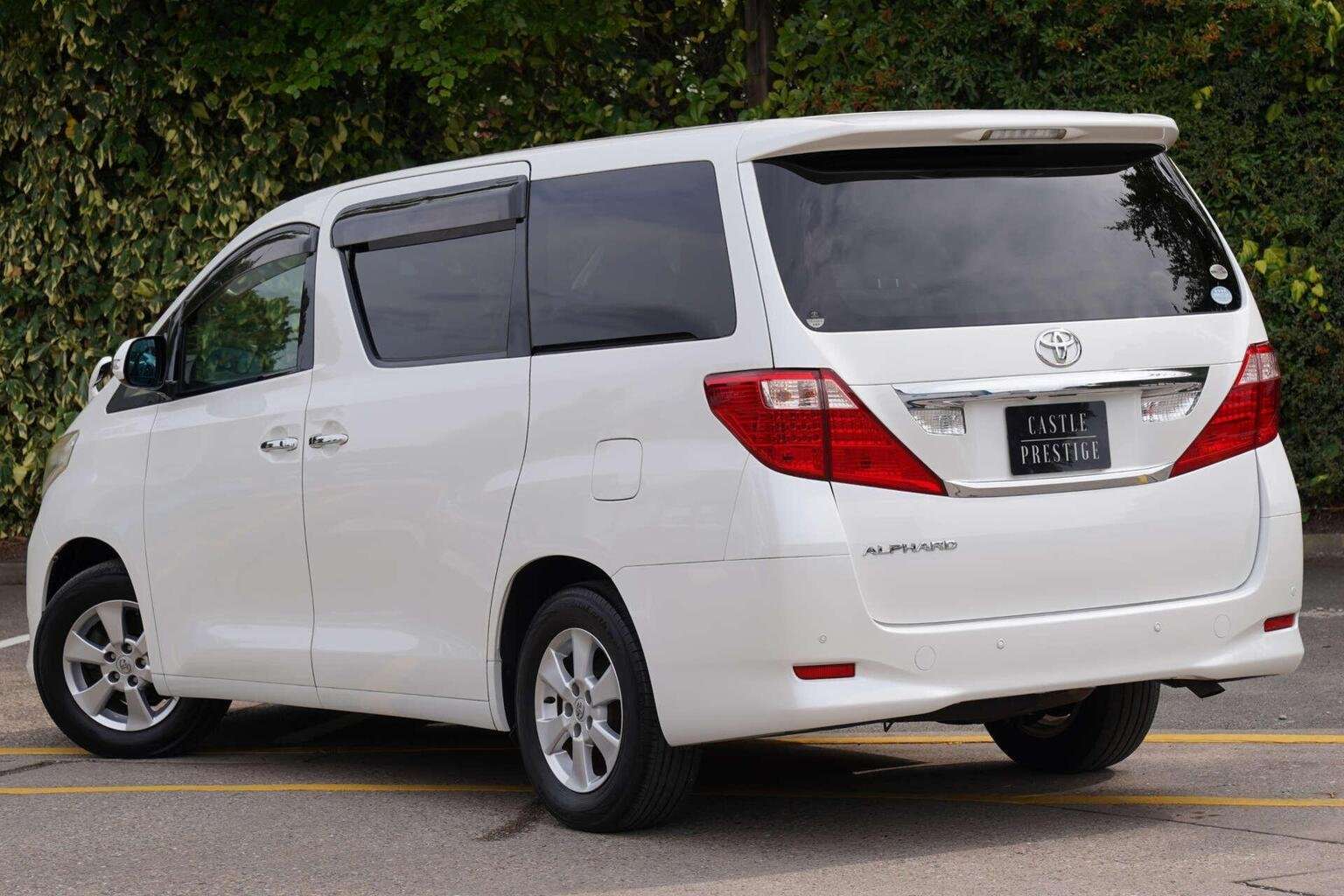 2010 TOYOTA ALPHARD 2010 TOYOTA ALPHARD