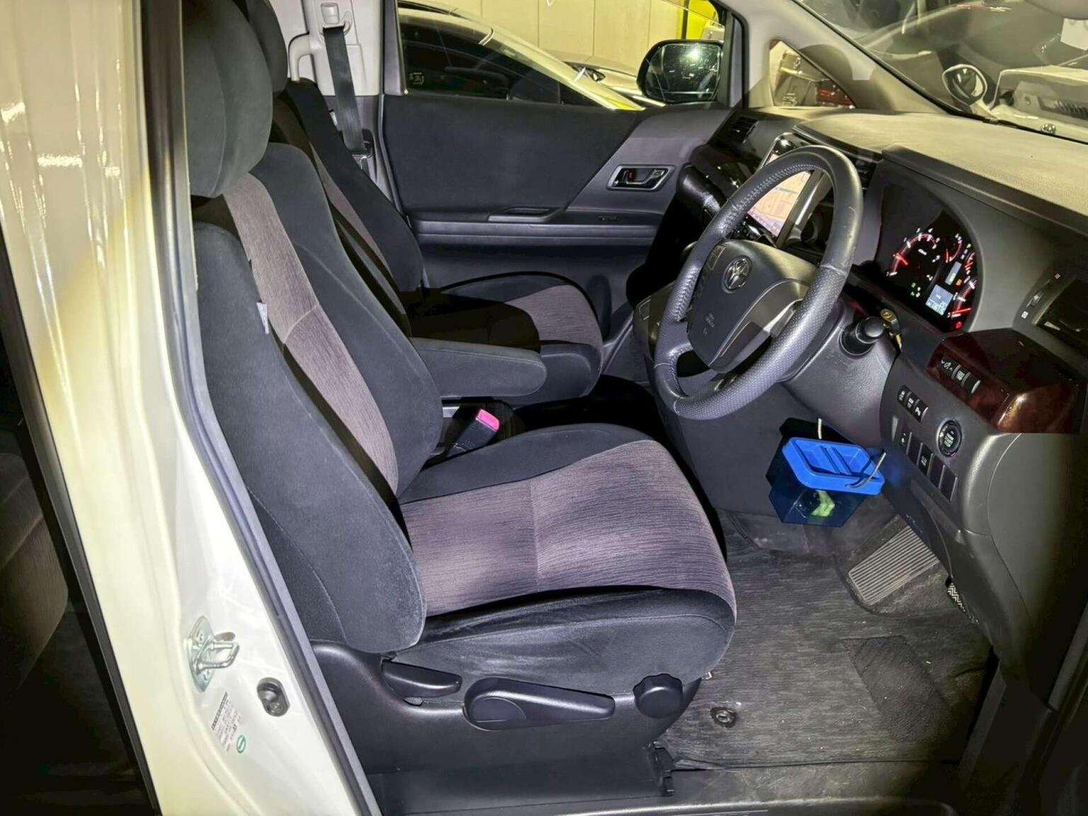 2014 TOYOTA VELLFIRE 2014 TOYOTA VELLFIRE