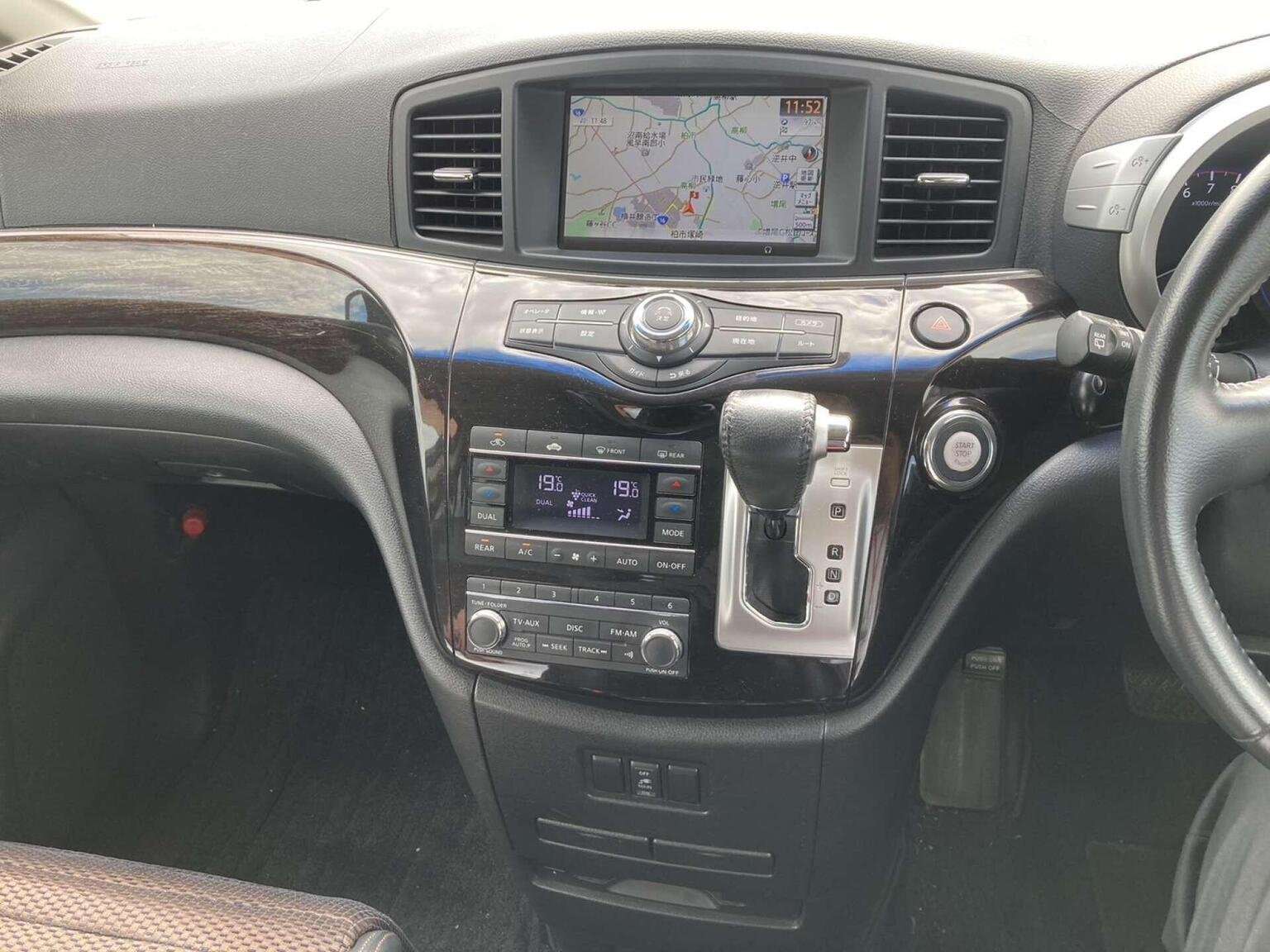 2010 NISSAN ELGRAND 2010 NISSAN ELGRAND