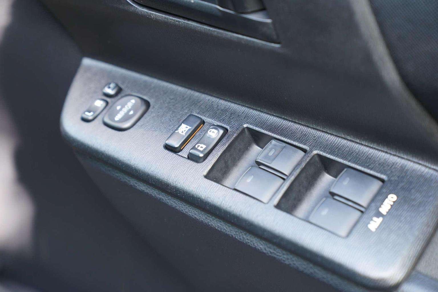 2012 TOYOTA NOAH 2012 TOYOTA NOAH