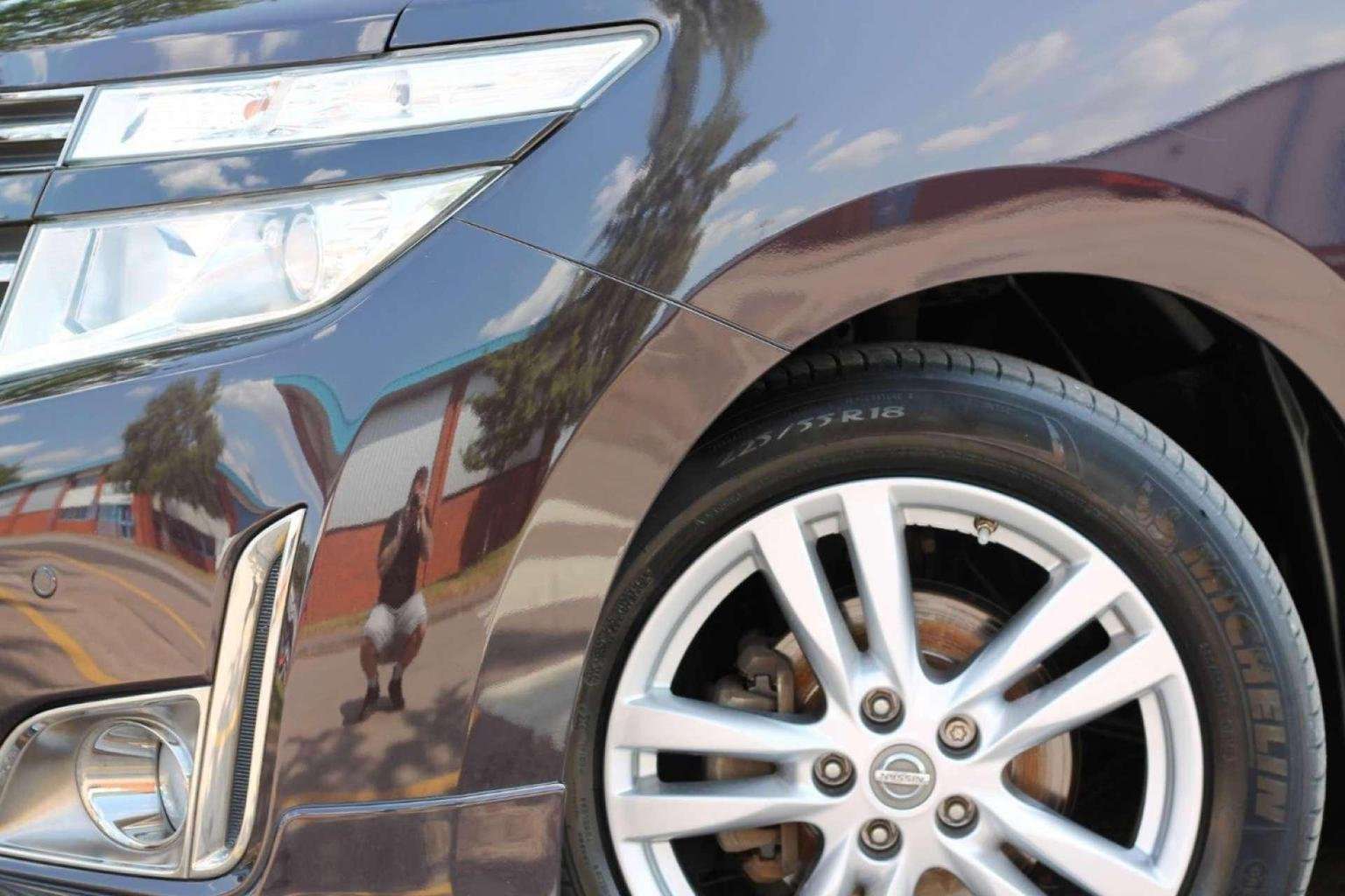 2011 NISSAN ELGRAND 2011 NISSAN ELGRAND