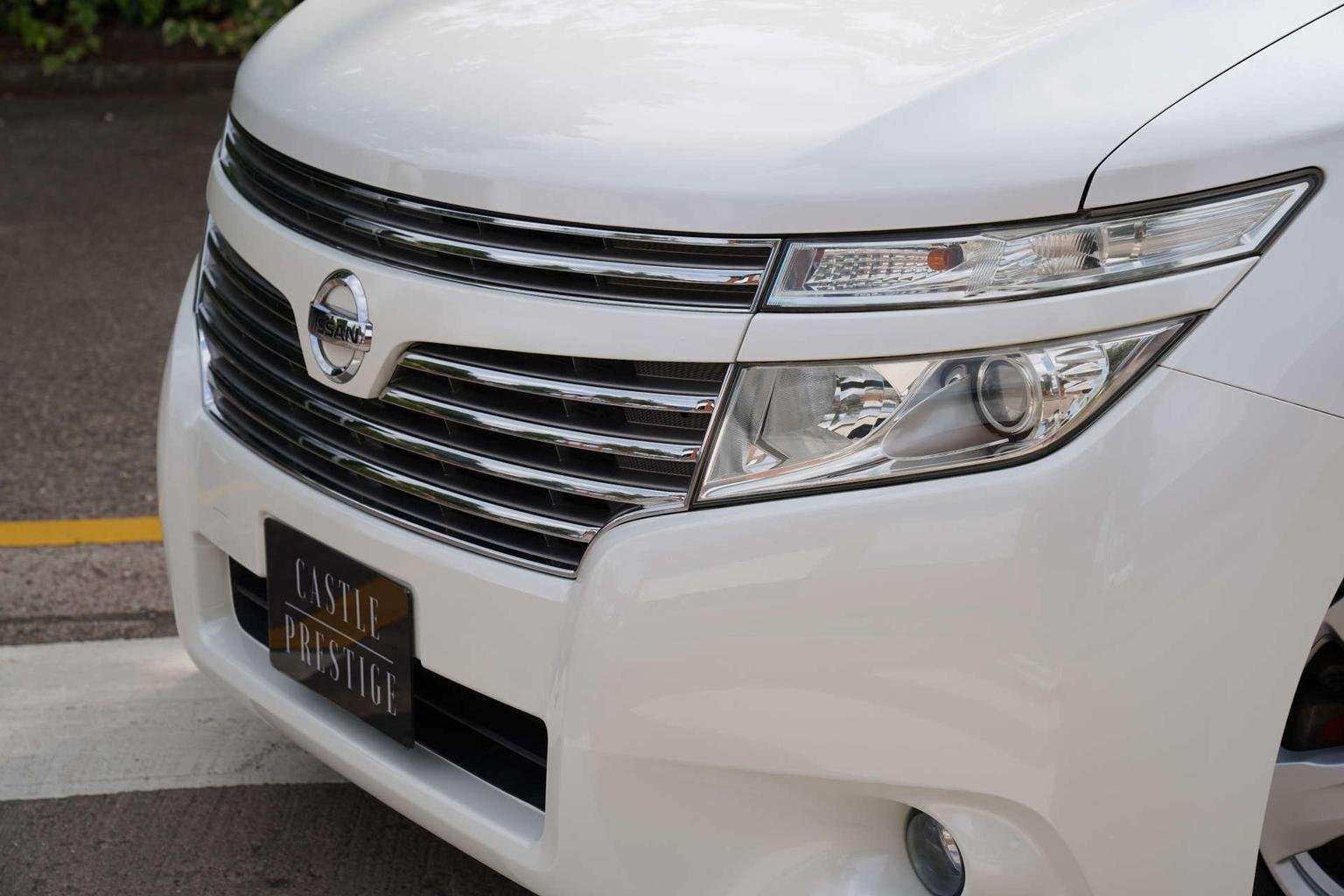 2011 NISSAN ELGRAND 2011 NISSAN ELGRAND
