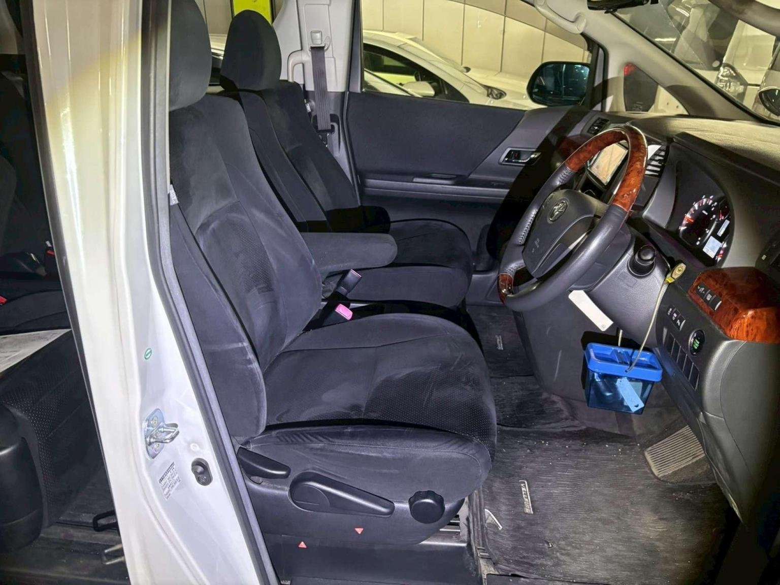 2010 TOYOTA VELLFIRE 2010 TOYOTA VELLFIRE