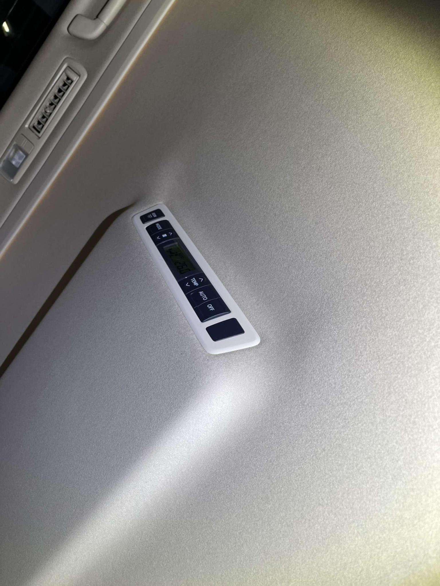 2012 TOYOTA VELLFIRE 2012 TOYOTA VELLFIRE