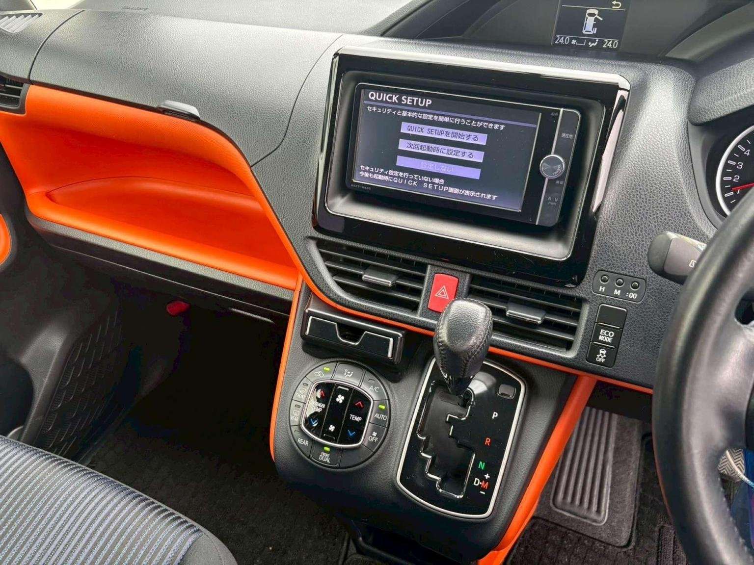 2014 TOYOTA VOXY 2014 TOYOTA VOXY