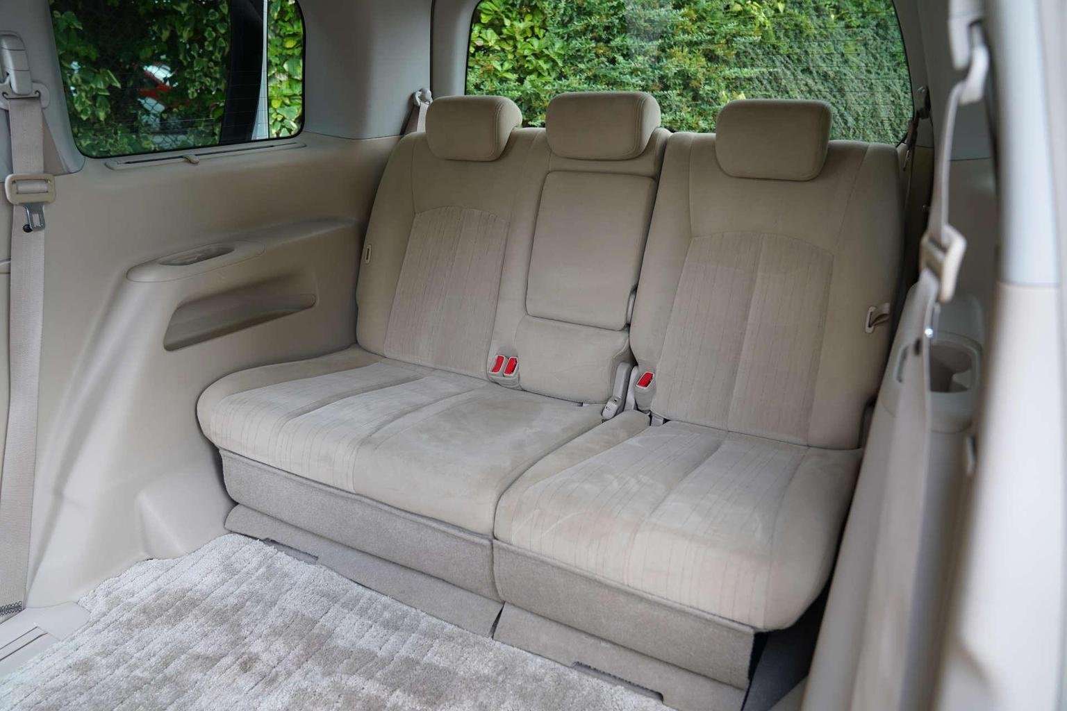 2011 NISSAN ELGRAND 2011 NISSAN ELGRAND