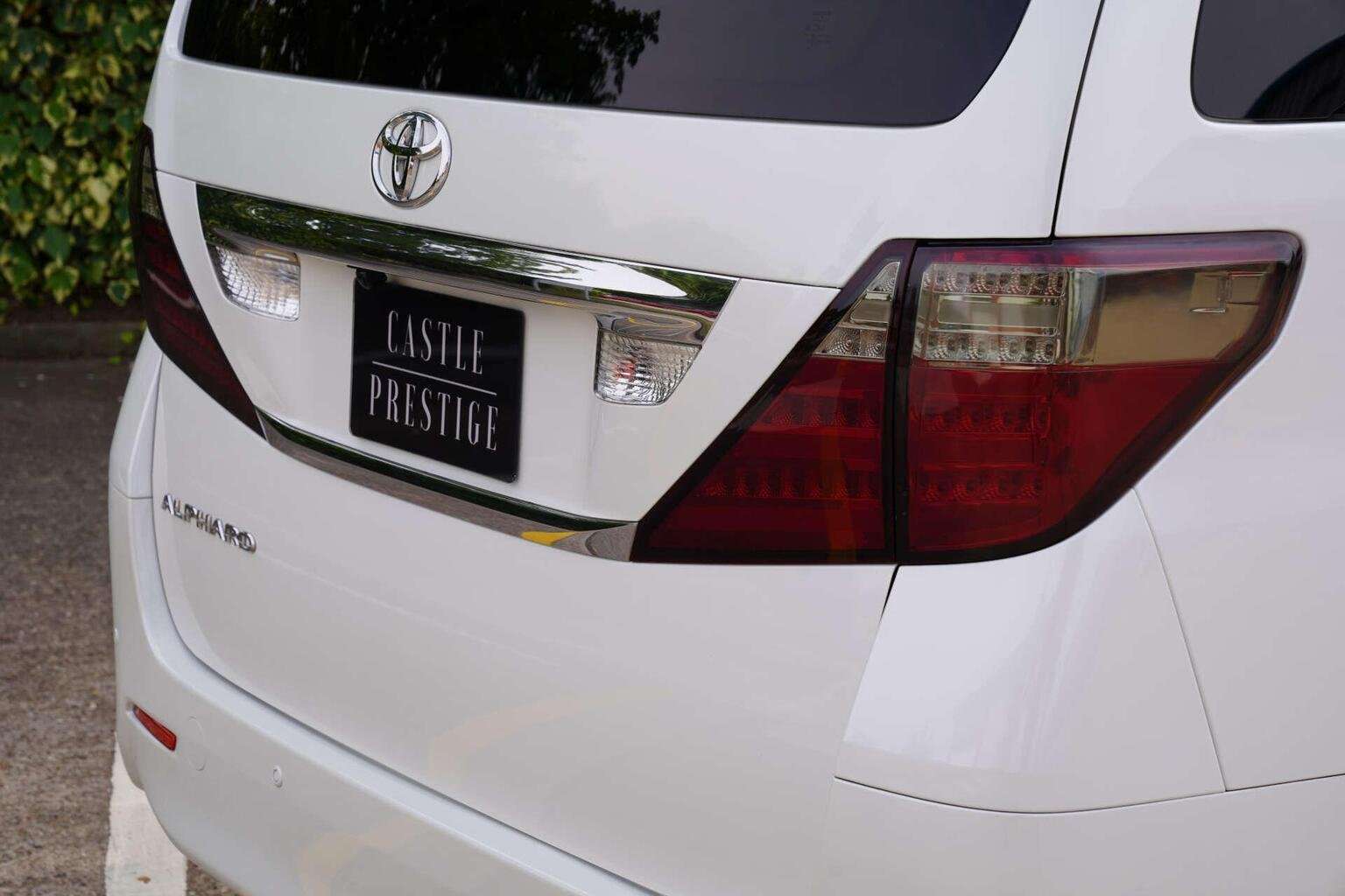 2010 TOYOTA ALPHARD 2010 TOYOTA ALPHARD