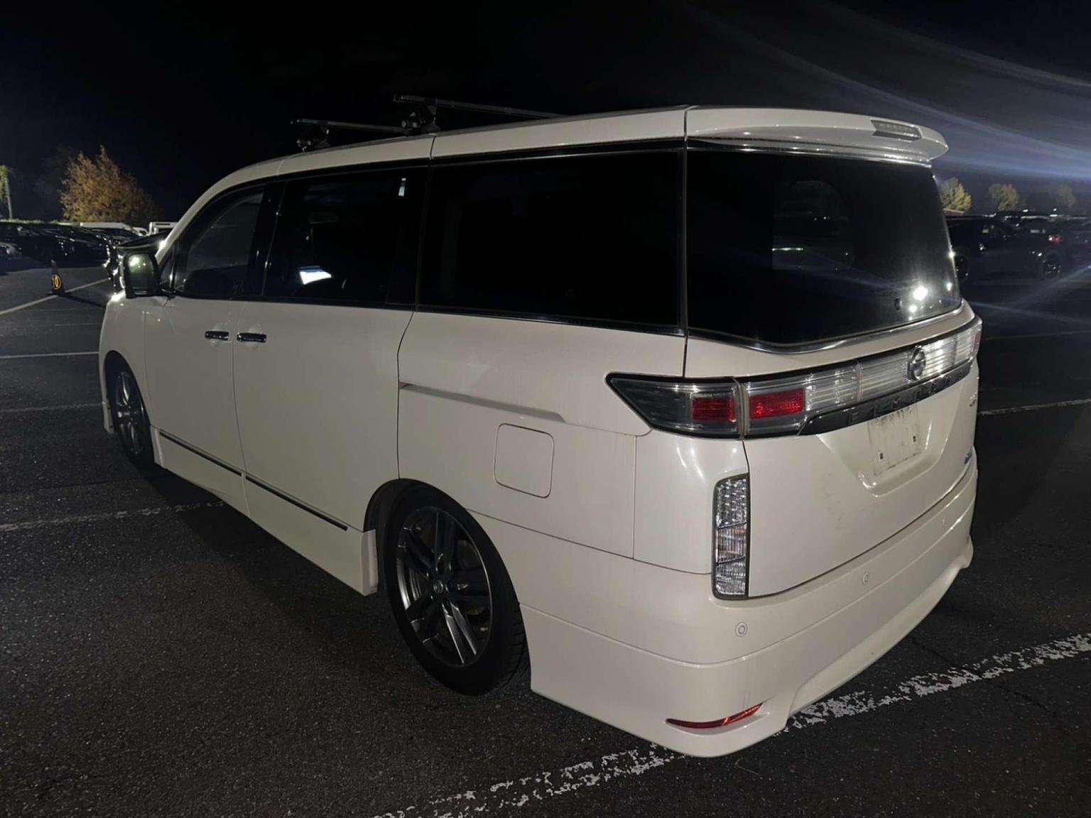 2013 NISSAN ELGRAND 2013 NISSAN ELGRAND