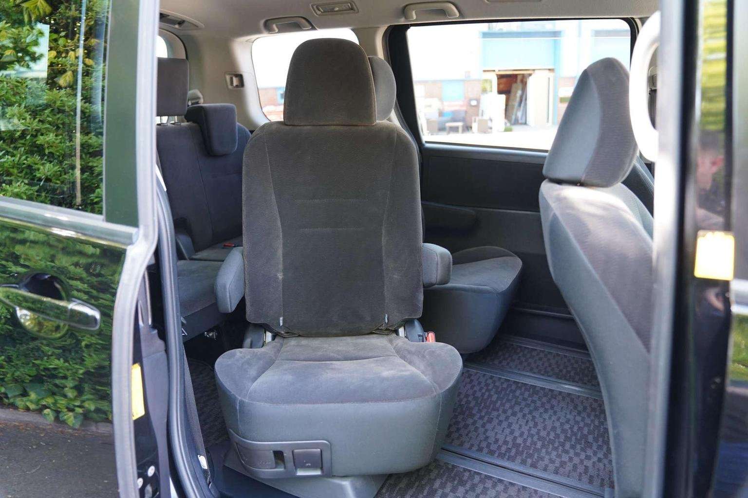 2012 TOYOTA NOAH 2012 TOYOTA NOAH