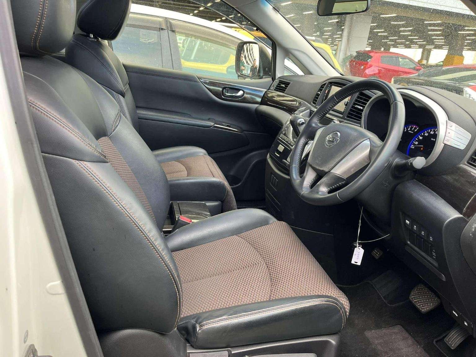 2012 NISSAN ELGRAND 2012 NISSAN ELGRAND